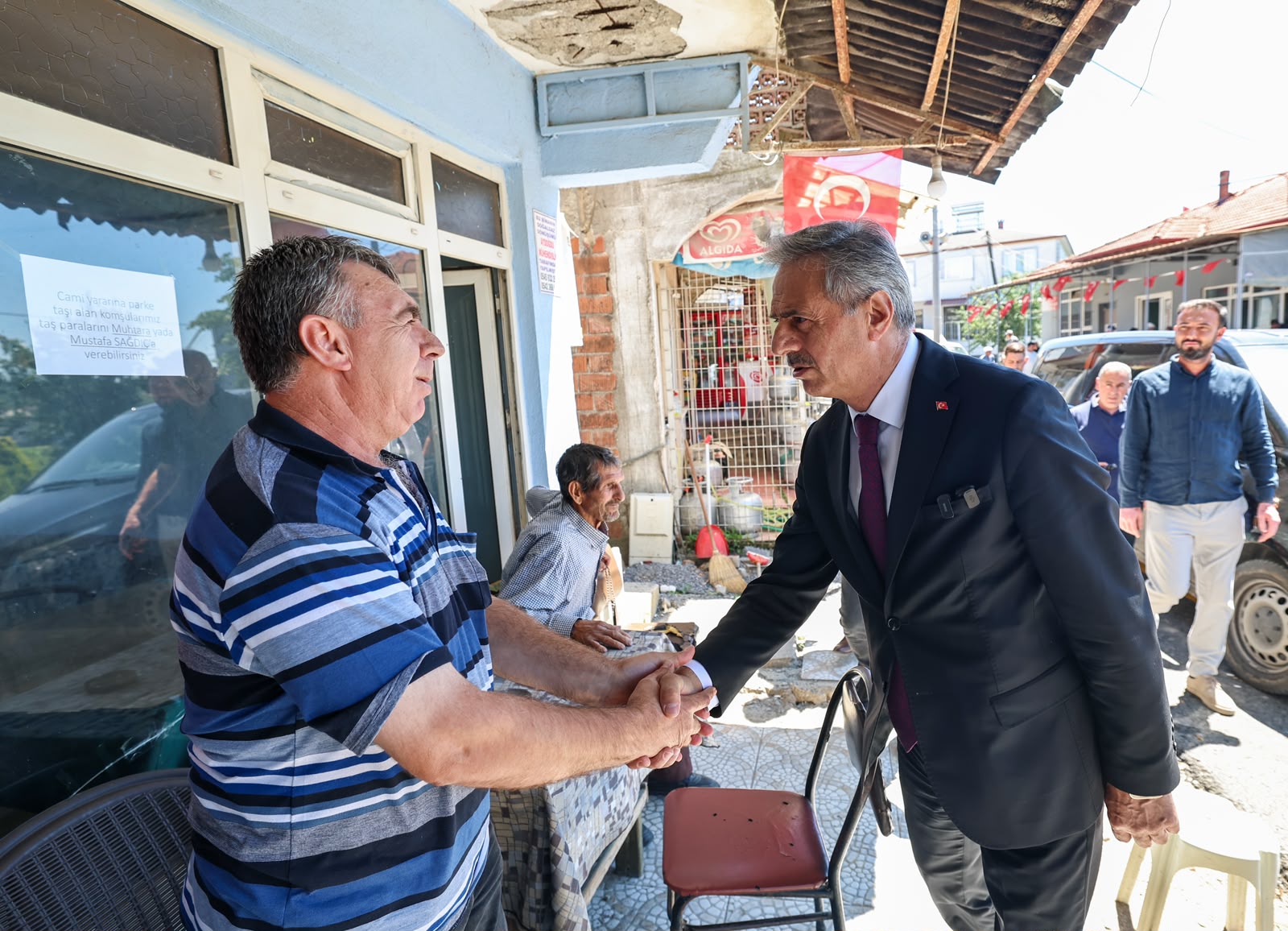 Yusuf Alemdar Ferizli’yi adım adım gezdi: “Gölkent’te ulaşımı güçlendirdik, Atatürk Parkı’yla ilçeye nefes olduk”