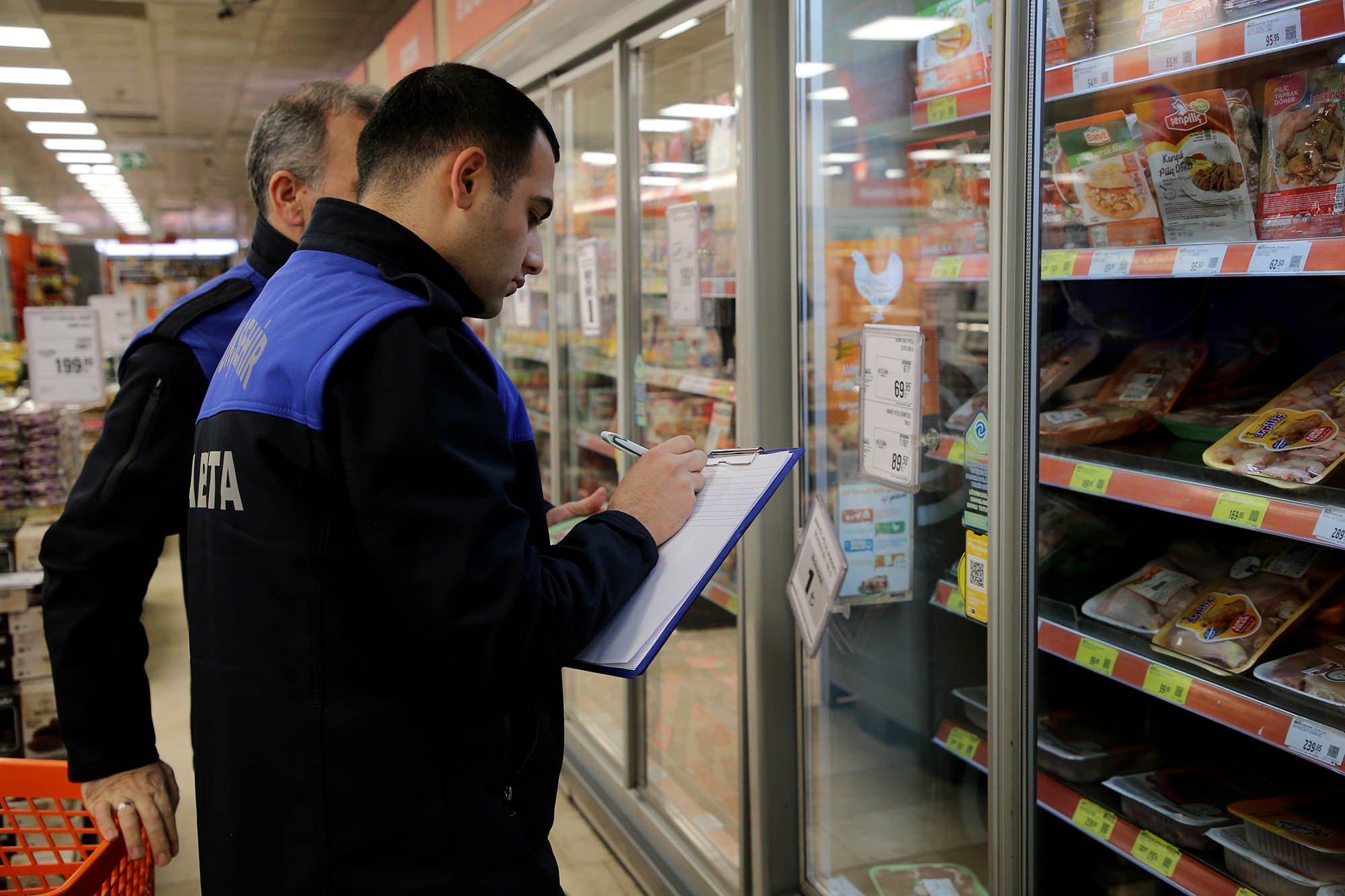 Başkan Alemdar: “Ramazan’da şehrimizin her sokağına, her hanesine ulaşacağız”