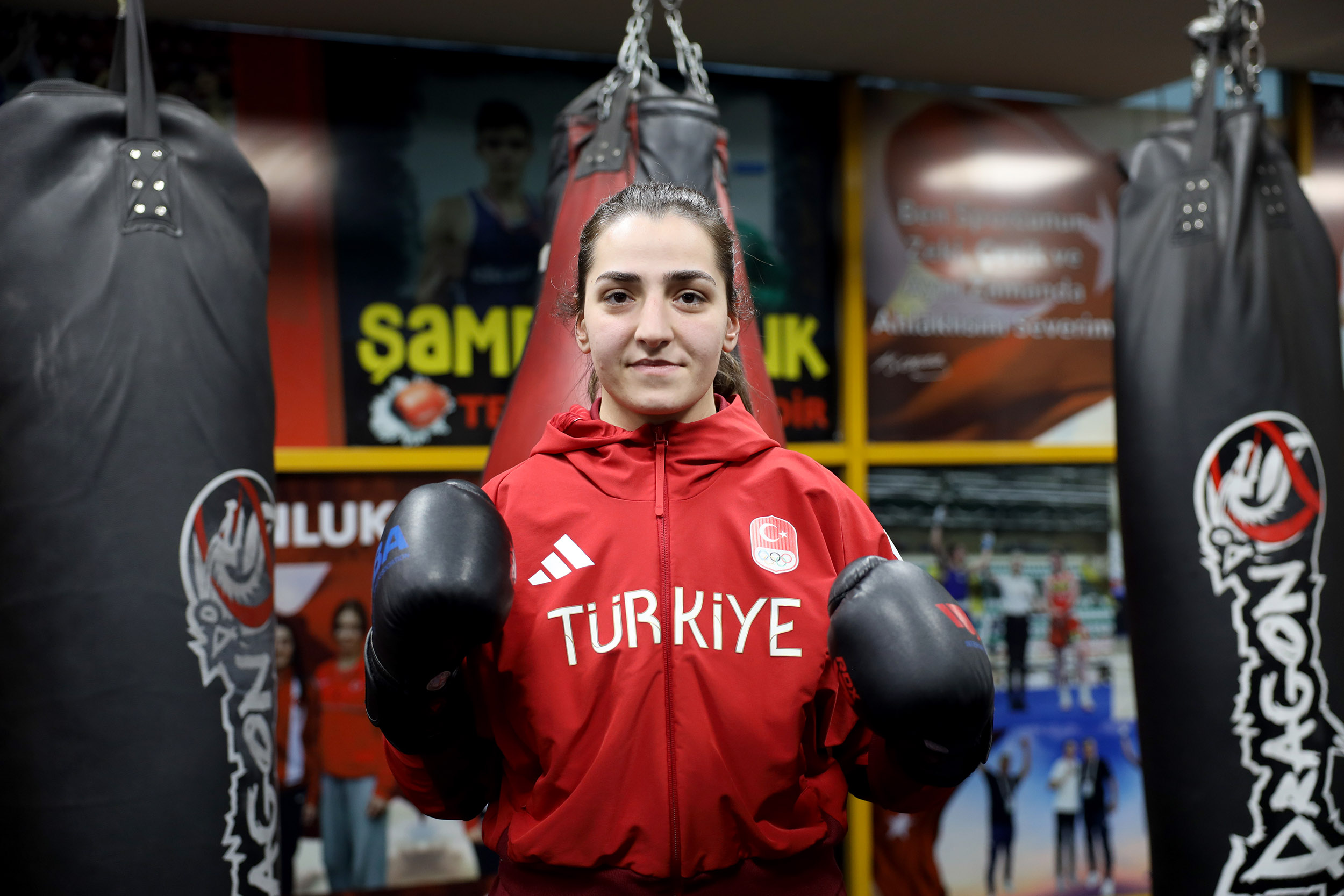 Sakarya’nın ringdeki parlayan yıldızı Ece Asude tarih yazmak istiyor