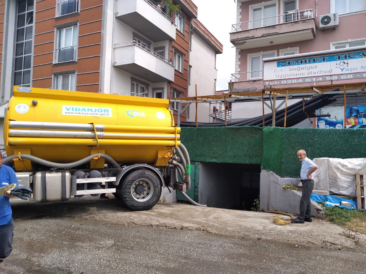 Büyükşehir anında müdahale ile olumsuzlukların önüne geçti