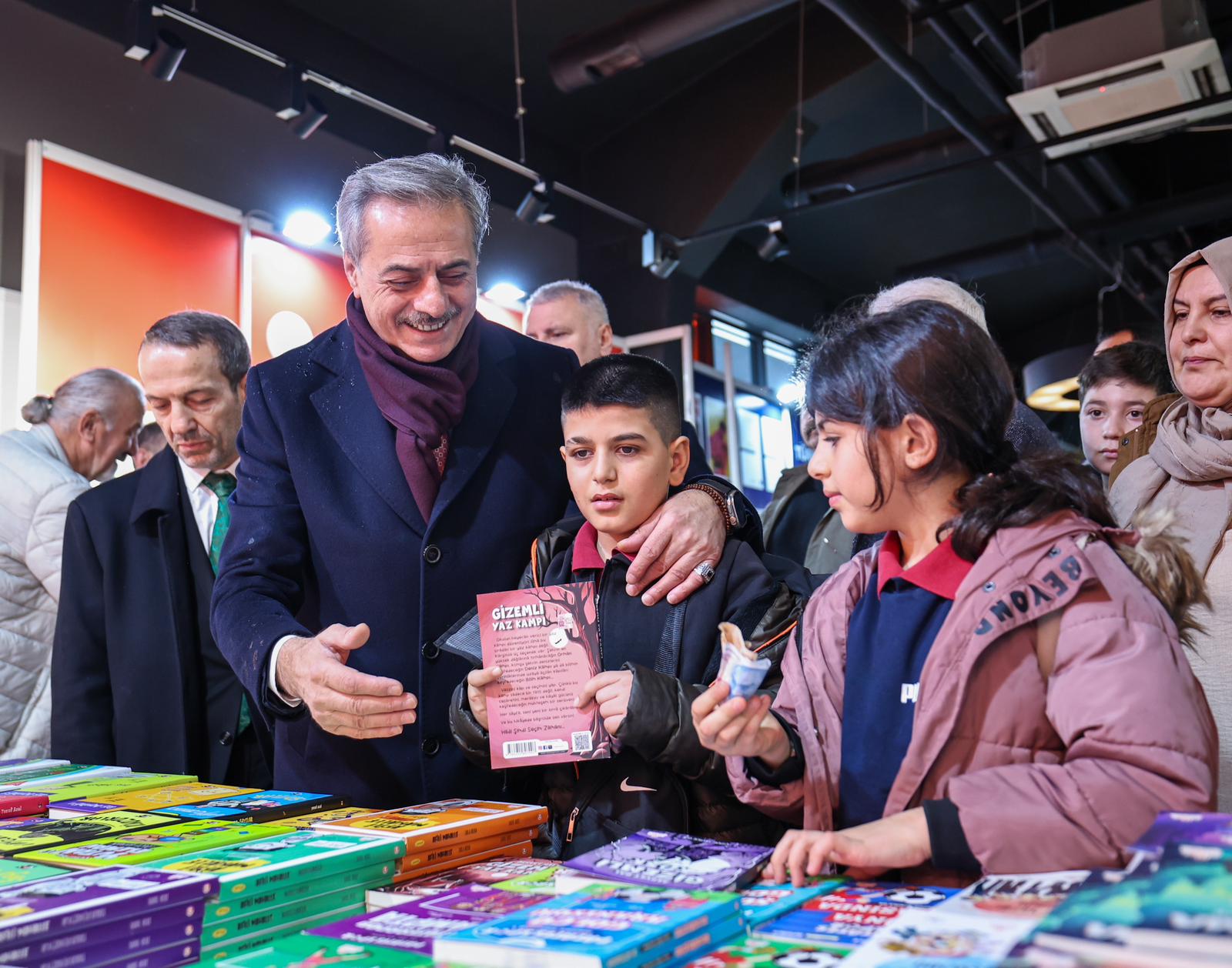 Sakarya Çocuk Edebiyat Fuarı tarihe geçti: 100 bini aşkın misafir