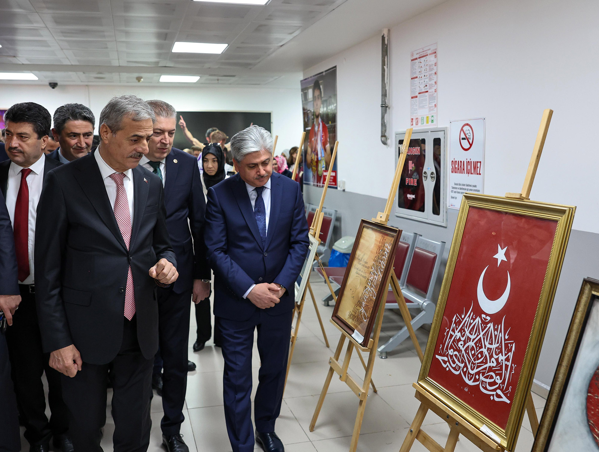 “Tüm imkânlarımızı gençlerimiz için seferber etmeye devam edeceğiz”
