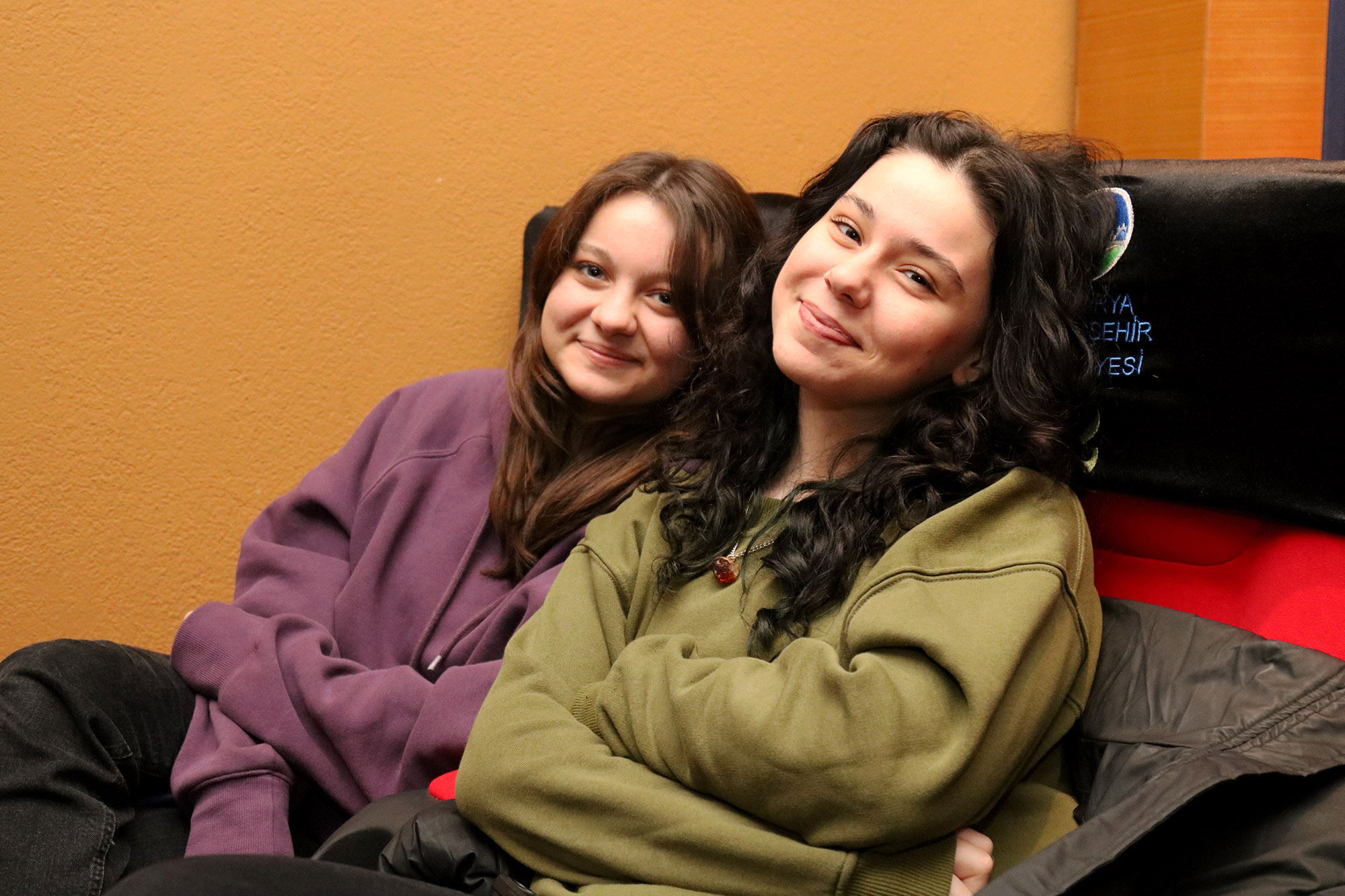 Ara tatile giren minikler ‘Hayvanlar Şehri’ni heyecanla izledi