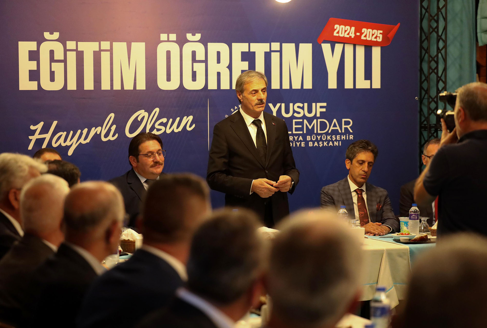 “Eğitim camiamızın her bir neferi ülkemizin geleceğinin mimarıdır”