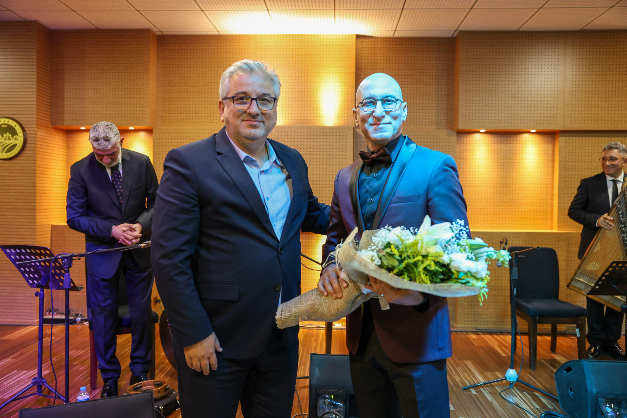 Ziya Taşkent anısına adını taşıyan salonda unutulmaz bir gece