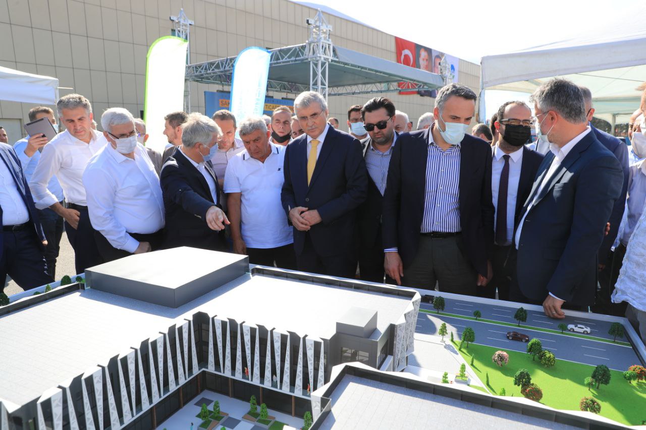 “Sakarya Ticaret Merkezi şehrin sembolü olacak”