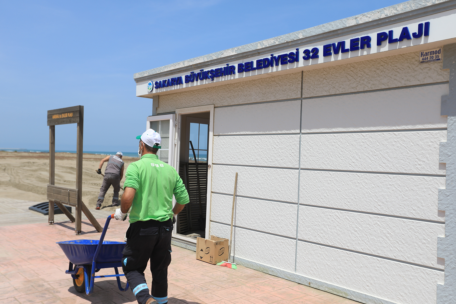 Büyükşehir Sahilleri Yaza Hazırlıyor