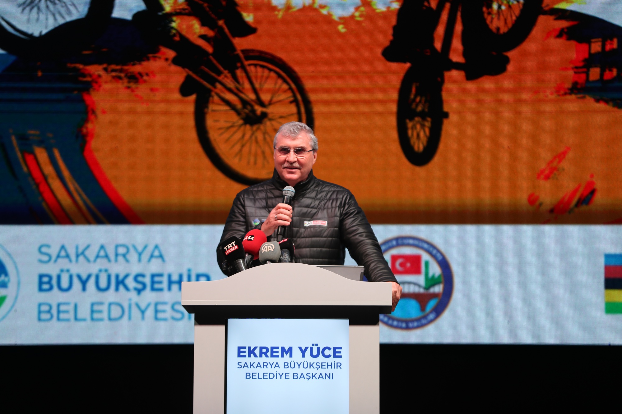 BMX coşkusu başladı: “Sakarya dünyada bisikletin merkezi olma yolunda”