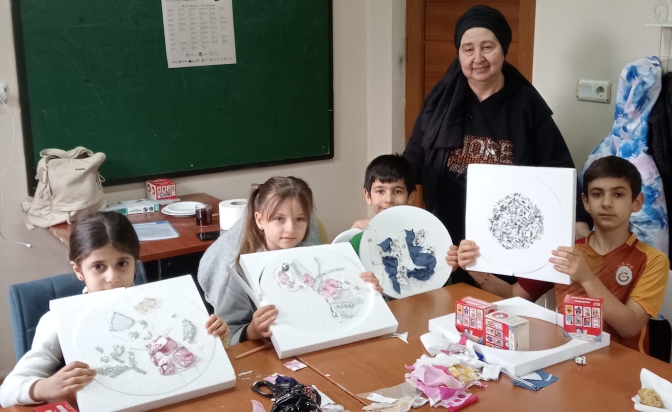 Anne, çocuk ve sanat üçlemesiyle unutulmaz ara tatil