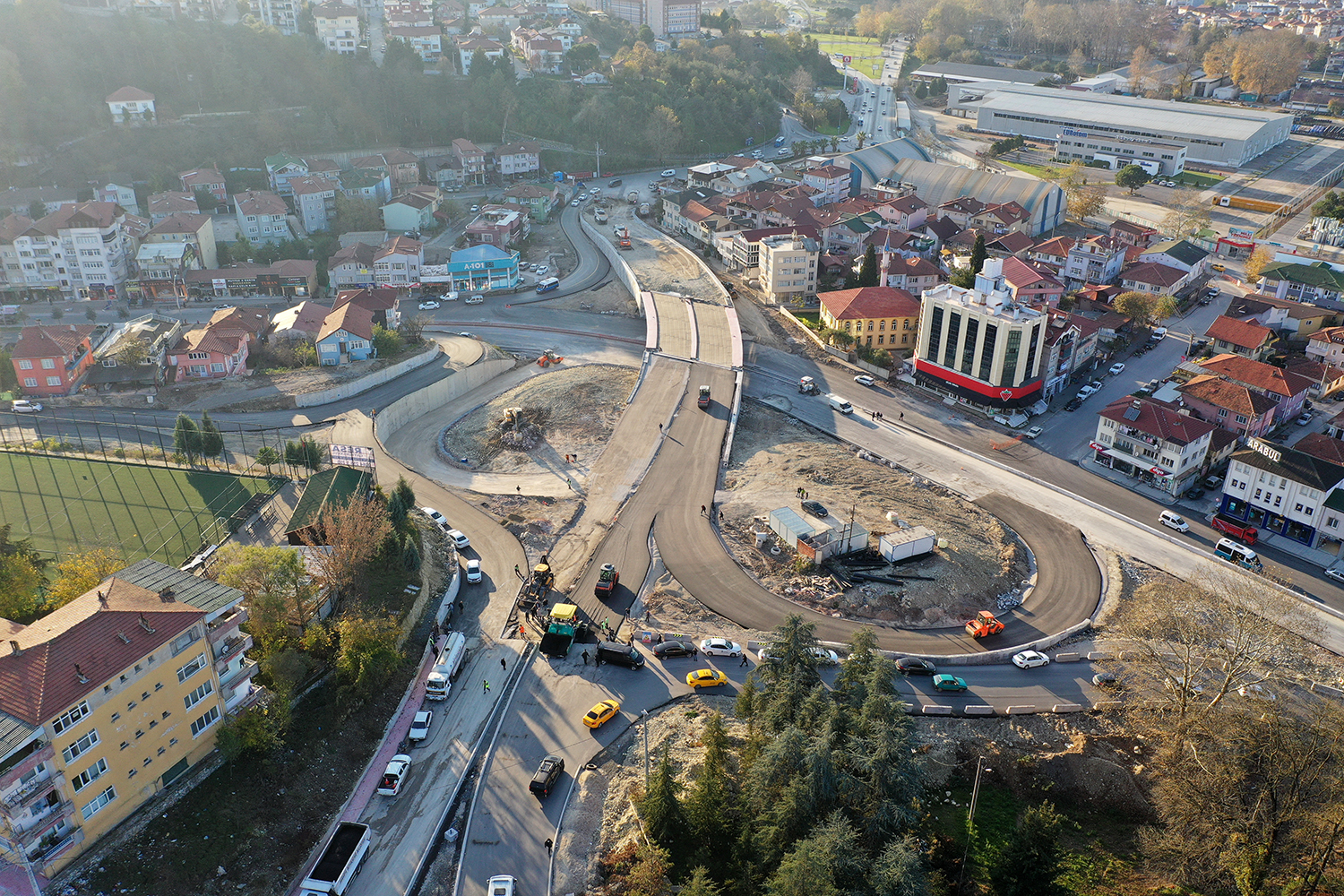 Sakarya Köprülü Kavşağı çift yönlü olarak trafiğe açılıyor