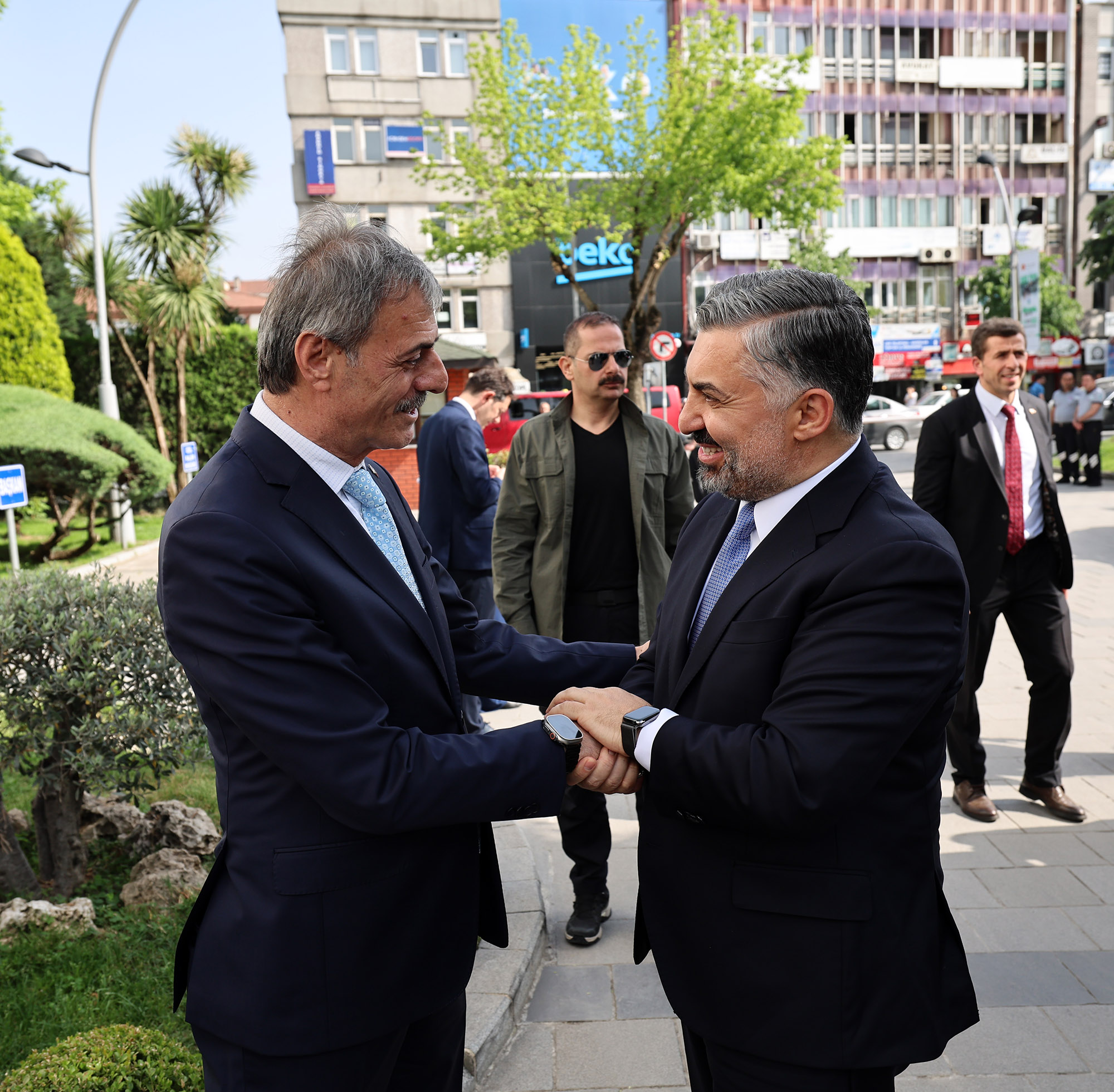 “Başarılı çalışmalarını yakından takip ediyoruz”