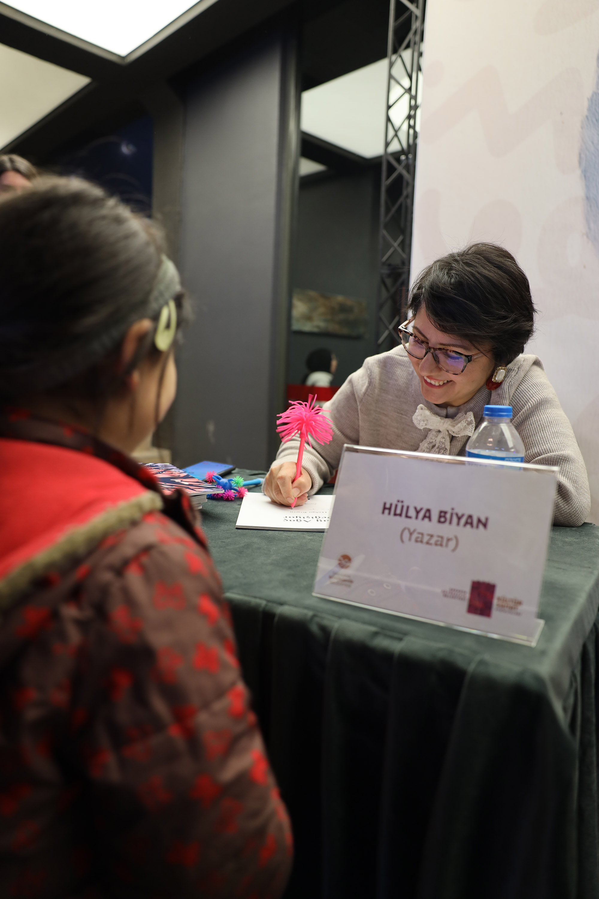 Sakarya Çocuk Edebiyatı Fuarı’na akın ediyor: 2 günde rekor katılım