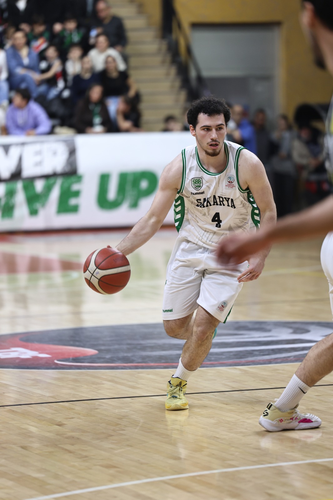 Büyükşehir Basketbol’dan 12’de 12: Yenilmezlik serisi sürüyor