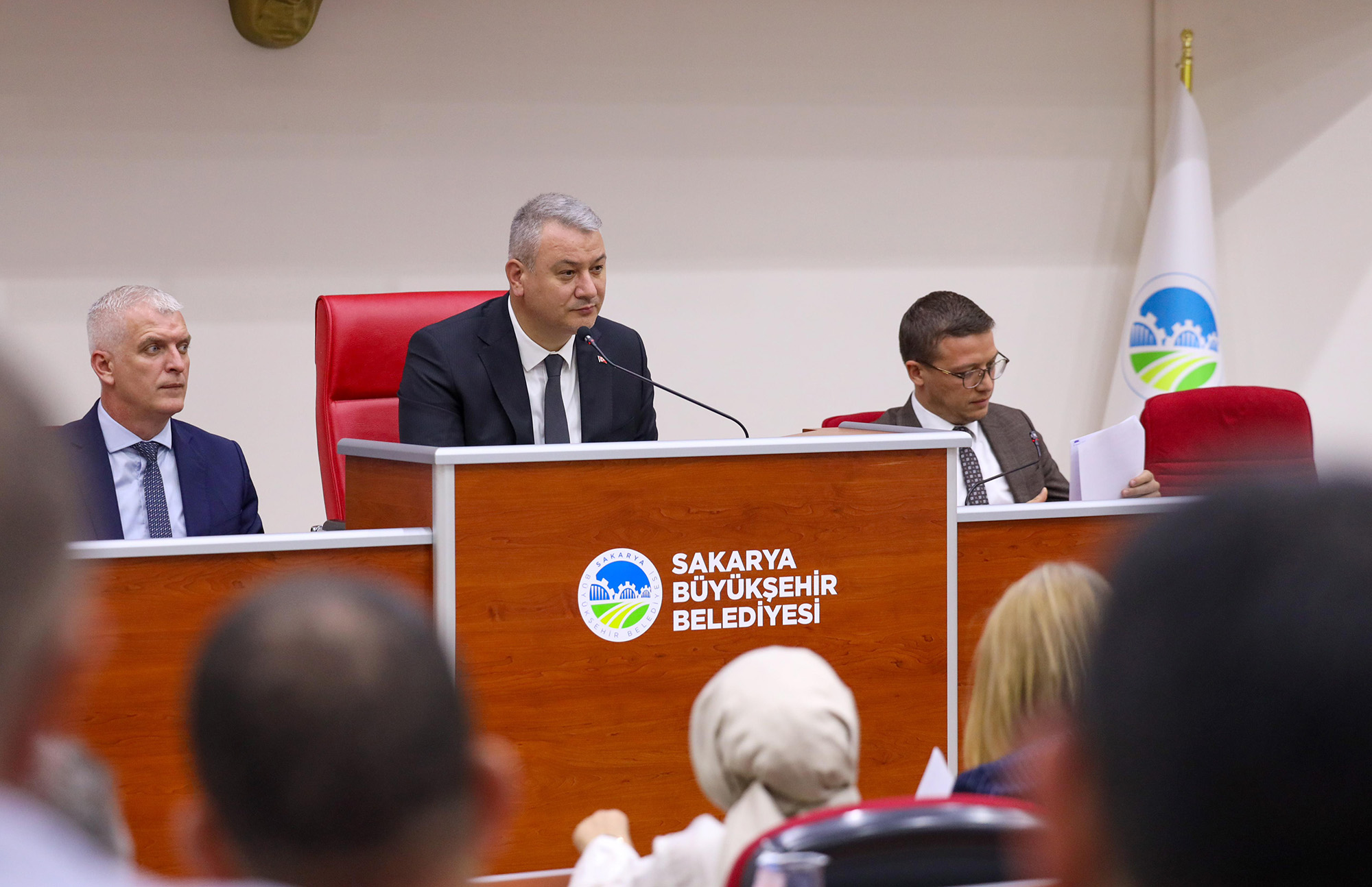 “Derdimiz ekonomik hesaplar değil, insan hayatıdır”