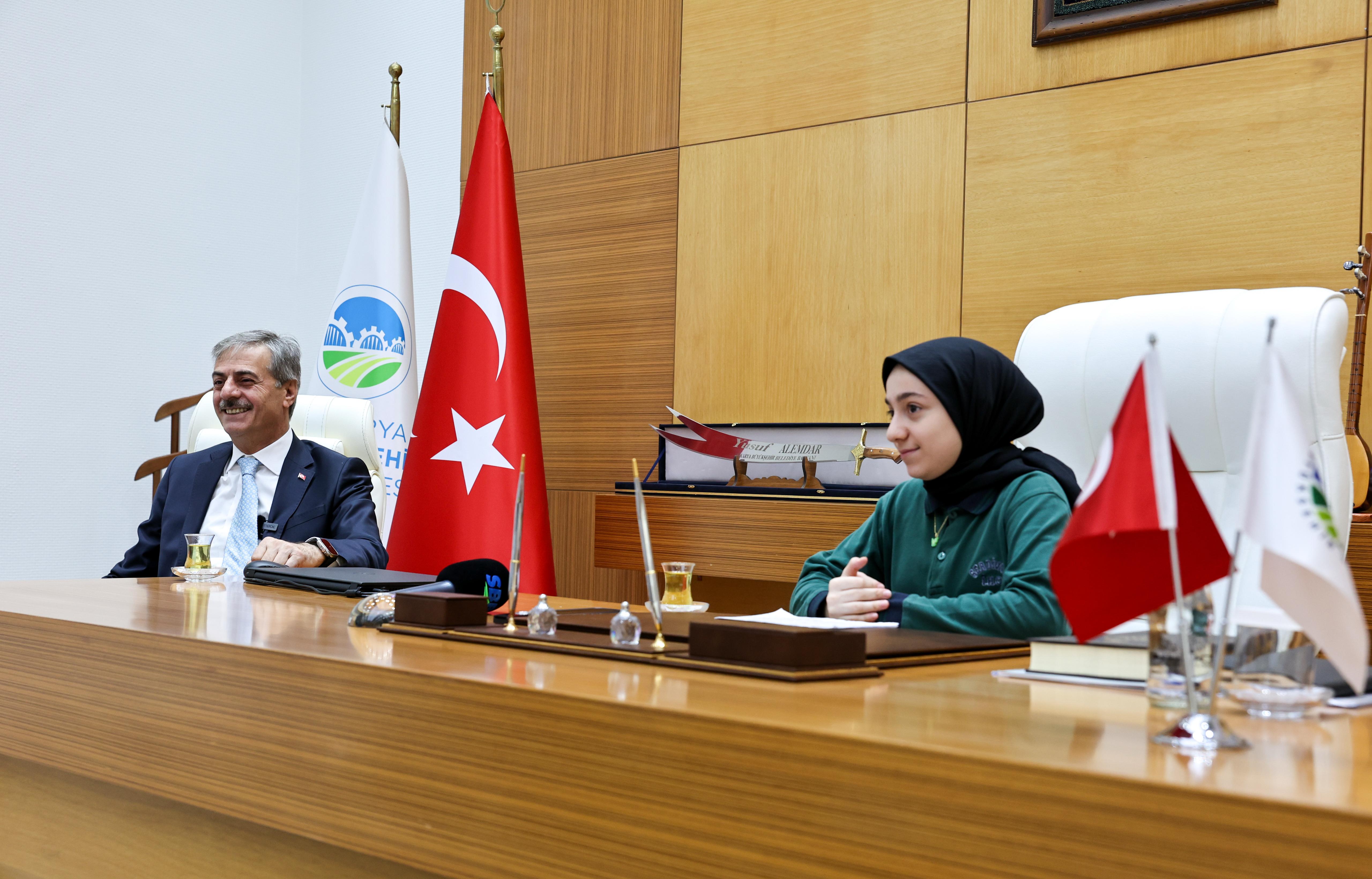 “Yarının geleceği bizim elimizde”