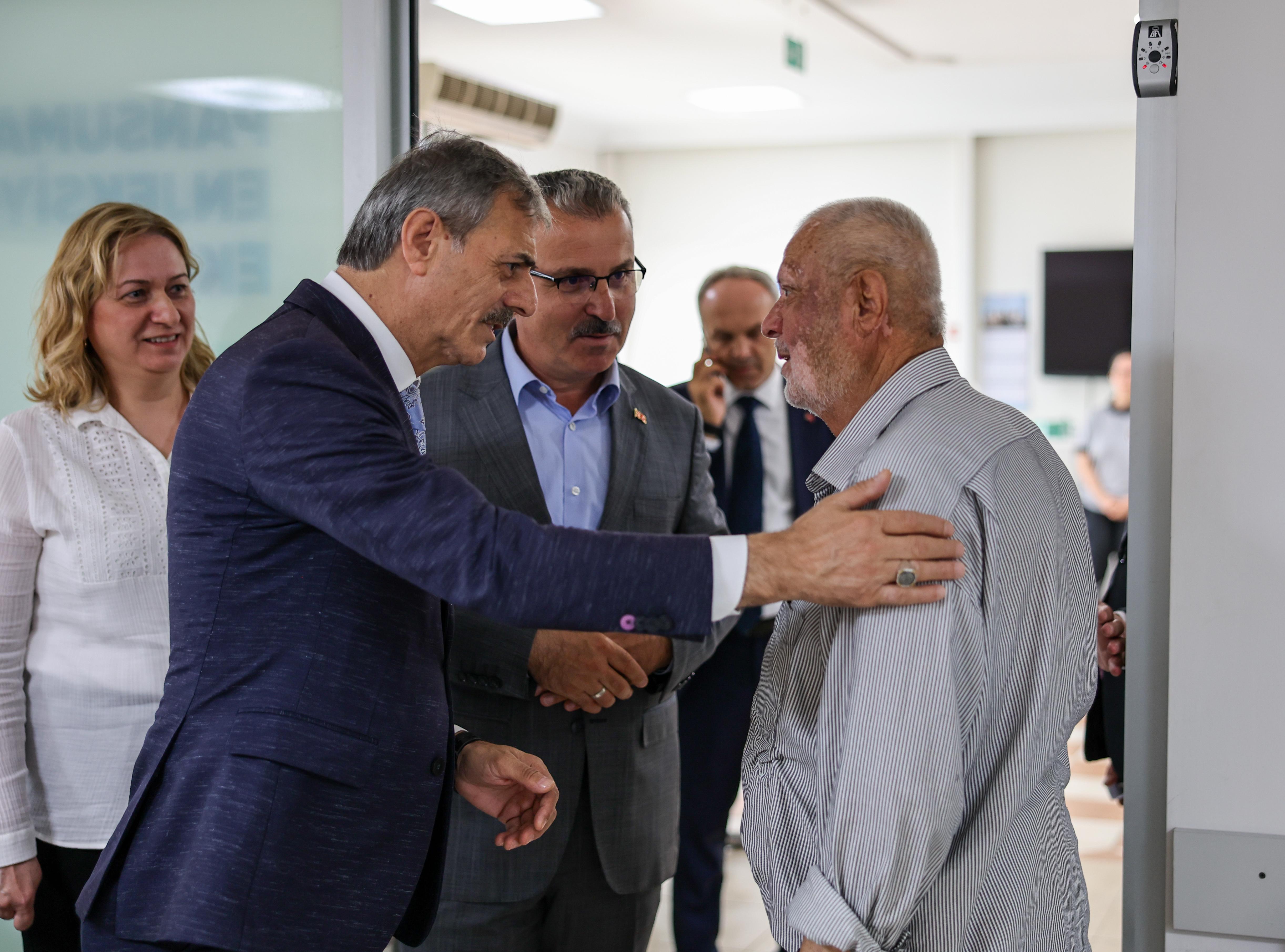 “Önceliğimiz vatandaşlarımıza en iyi hizmeti sunmaktır”