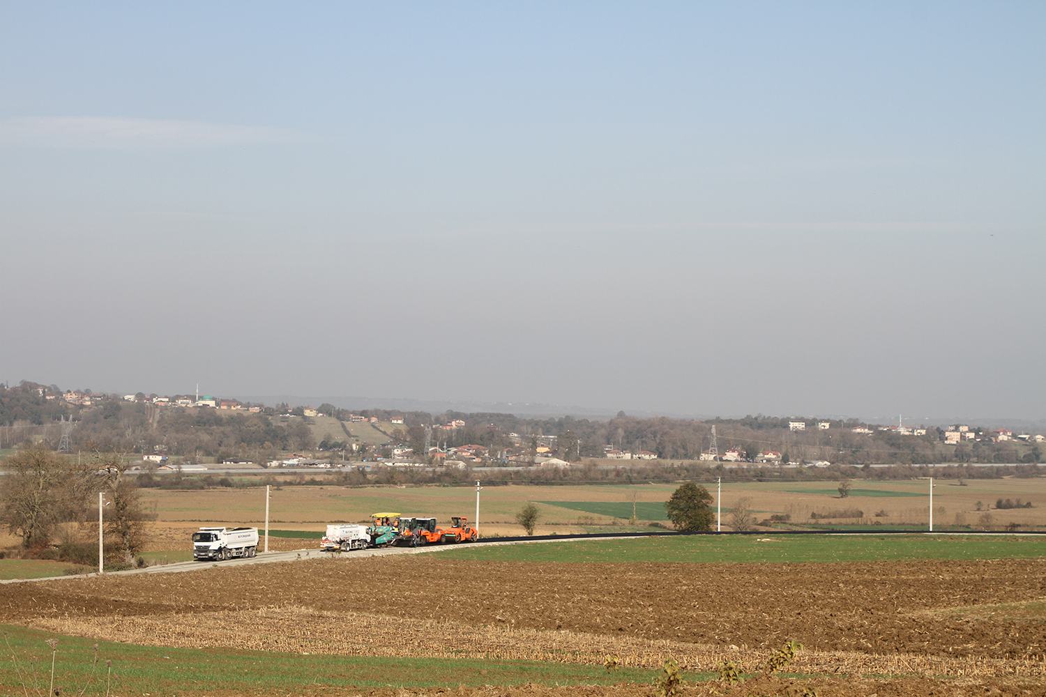 Kaynarca İmamlar’da yollar yenilendi