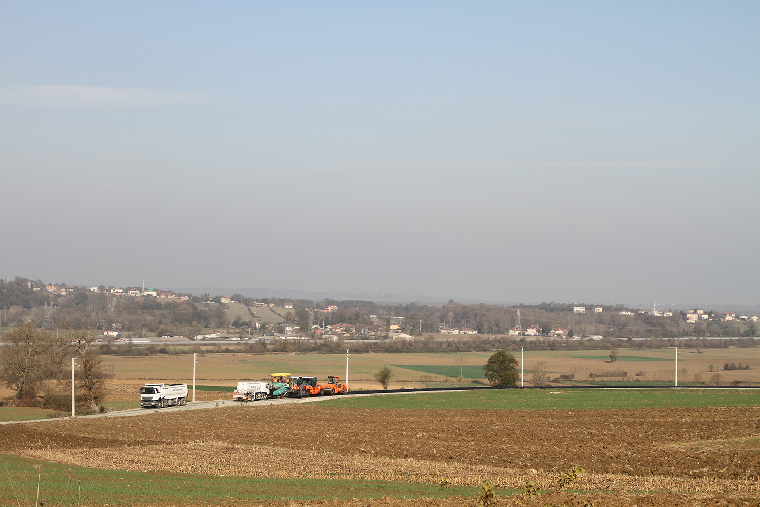 Kaynarca İmamlar’da yollar yenilendi