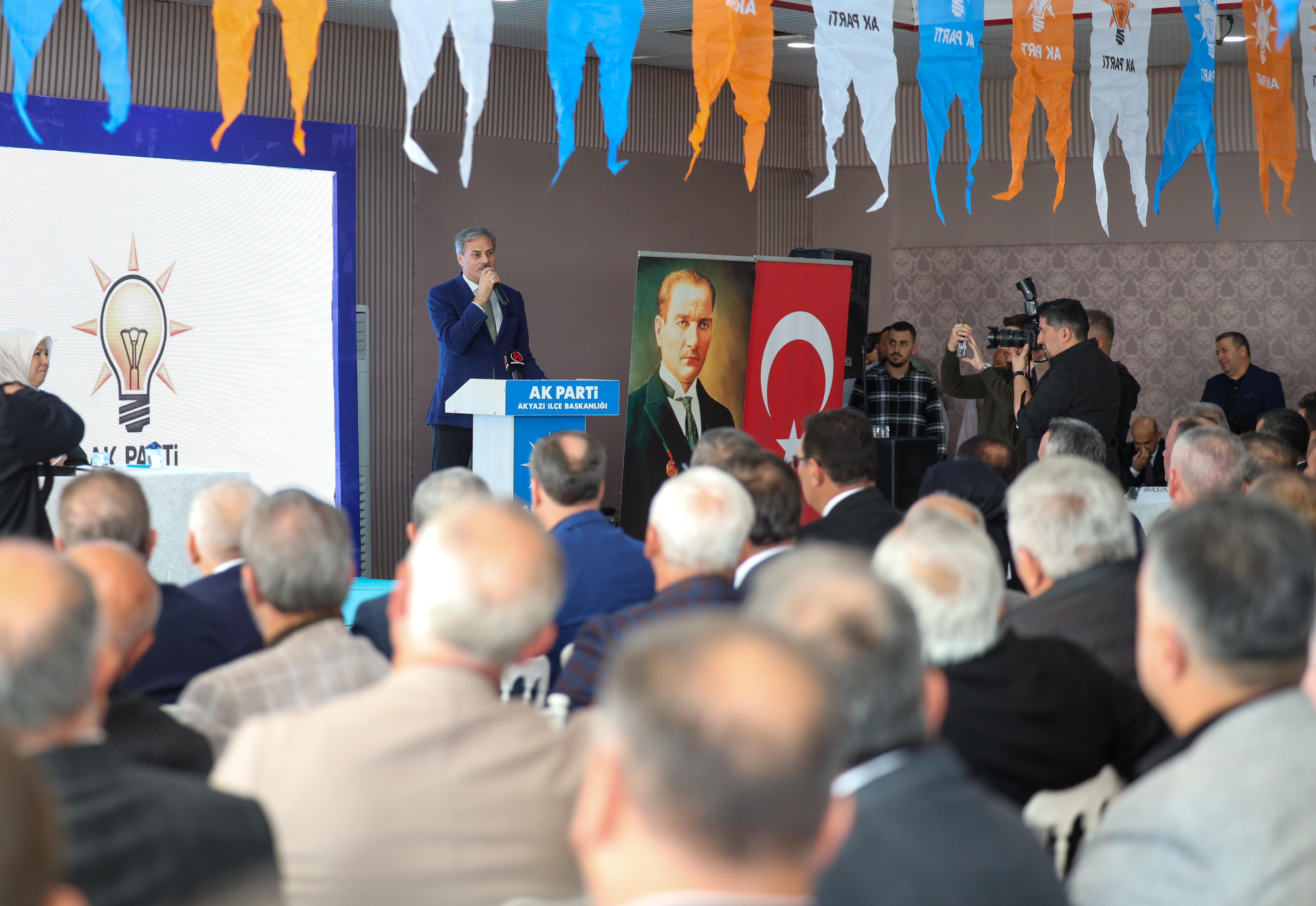 “İnsanımıza yakışır bir Akyazı’yı birlikte inşa ediyoruz”