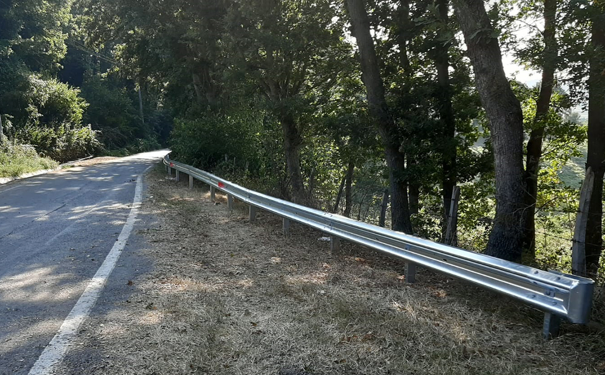 Yol kenarlarına bariyerli önlem