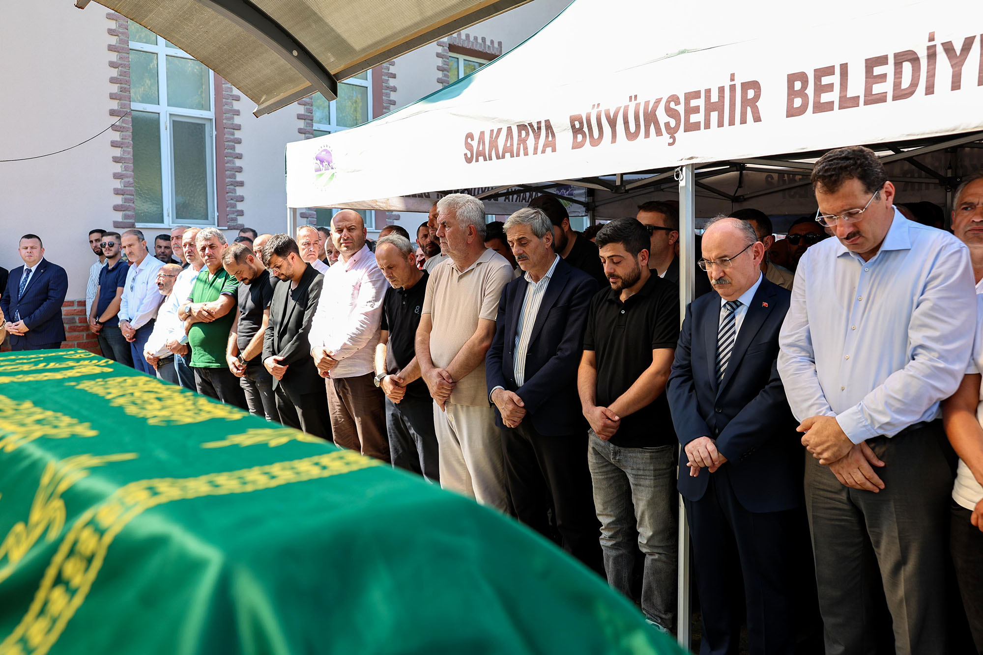 Başkan Alemdar’dan kadim dostu Halim Kara için son görev