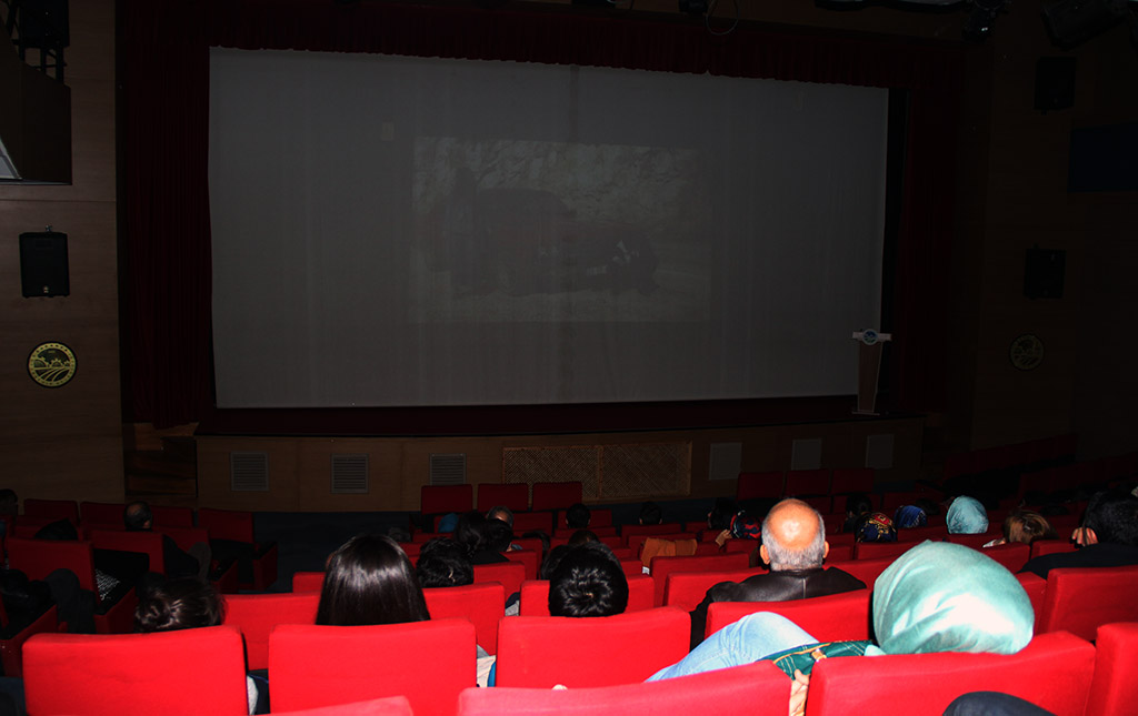 ‘Ateşin Düştüğü Yer’i Yönetmeni Anlattı