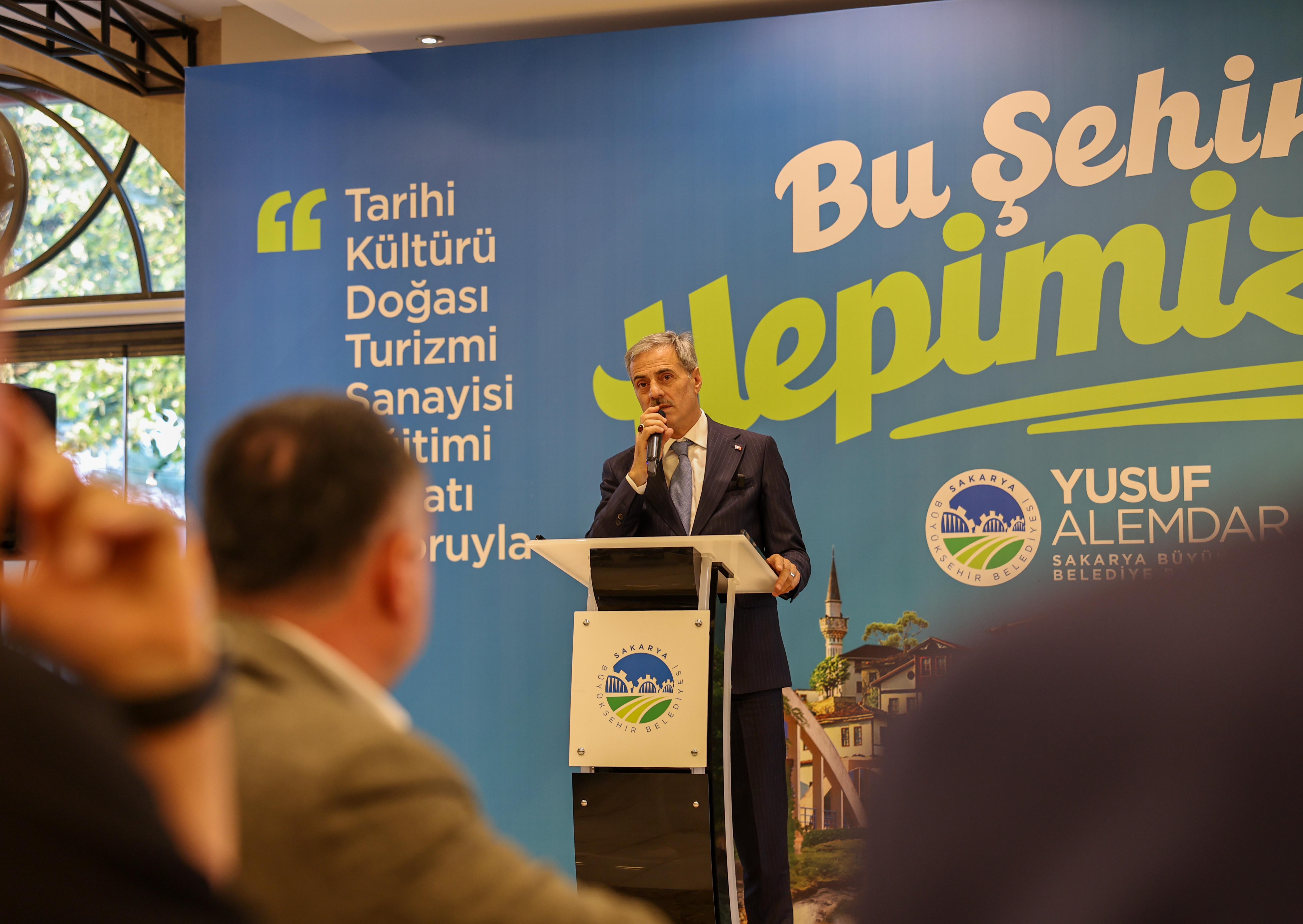 Başkan Yusuf Alemdar, Sakaryaspor’un yarınları için şehri kenetliyor: “Üzerime düşeni yapmaya hazırım” 