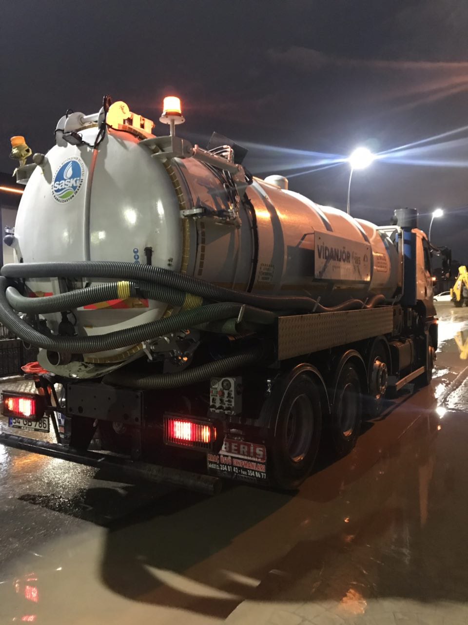 20 dakikada metrekareye 30 kilogram yağış