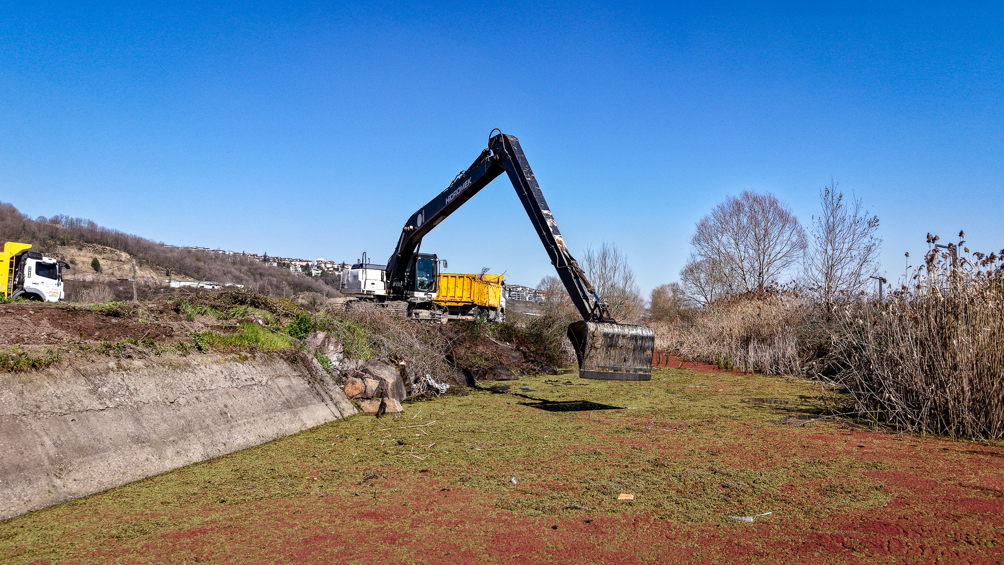 Çark Deresi’nin 5 kilometrelik güzergâhı titizlikle temizleniyor