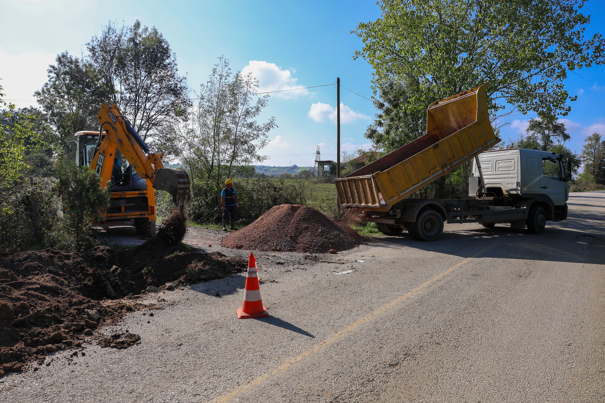 Kaynarca Uzakkışla’da altyapı projesinin yüzde ellisi tamamlandı