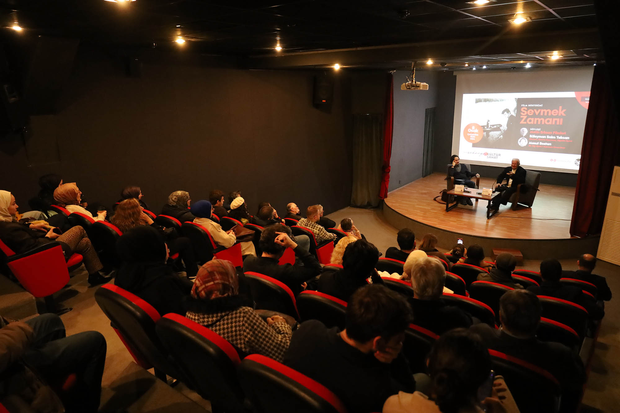 Film afişi değil her biri sanat eseri: “Hiçbir öğrencim O’nun gibi olamadı…”