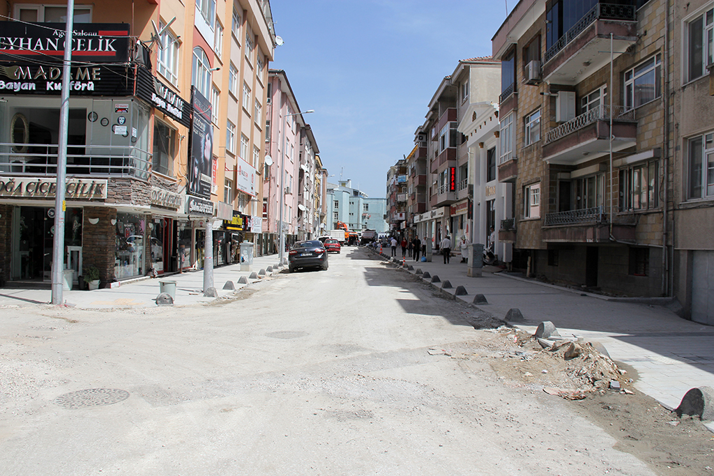 Şal Sokak’ın Altyapısı Yenilendi