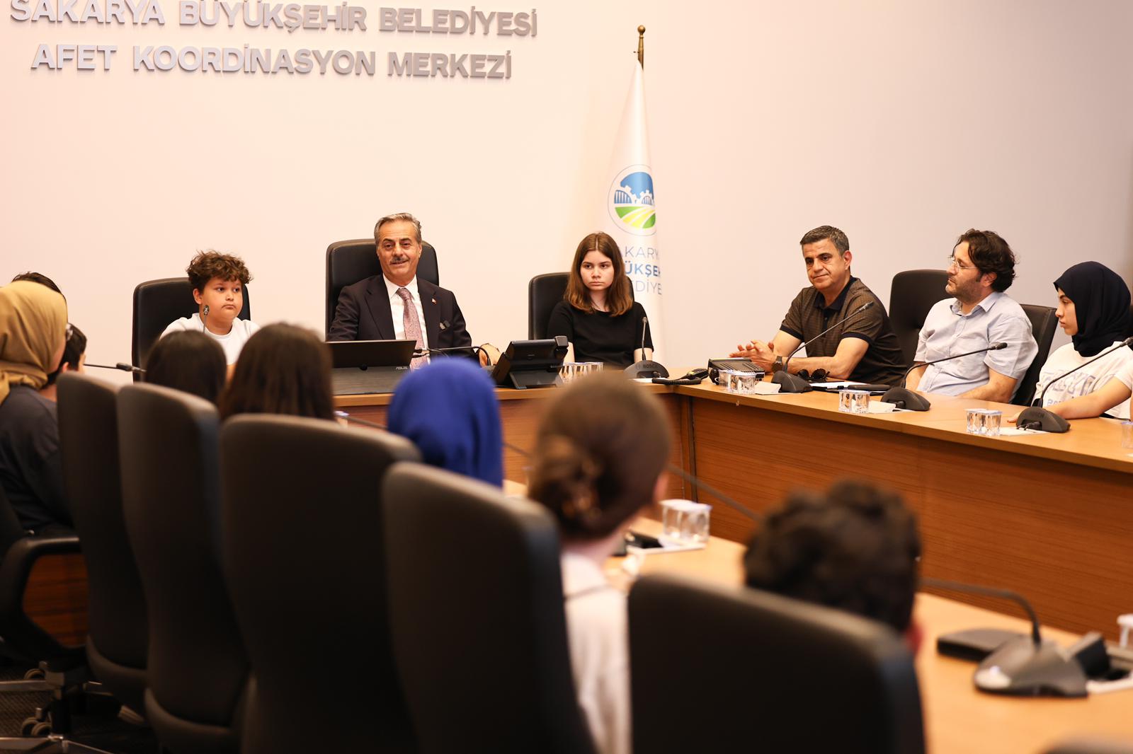 AKM, AFA, Bilim Merkezi ve Şehir Kütüphanesiyle parlayan Sakarya’nın en büyük aktörü gençler olacak