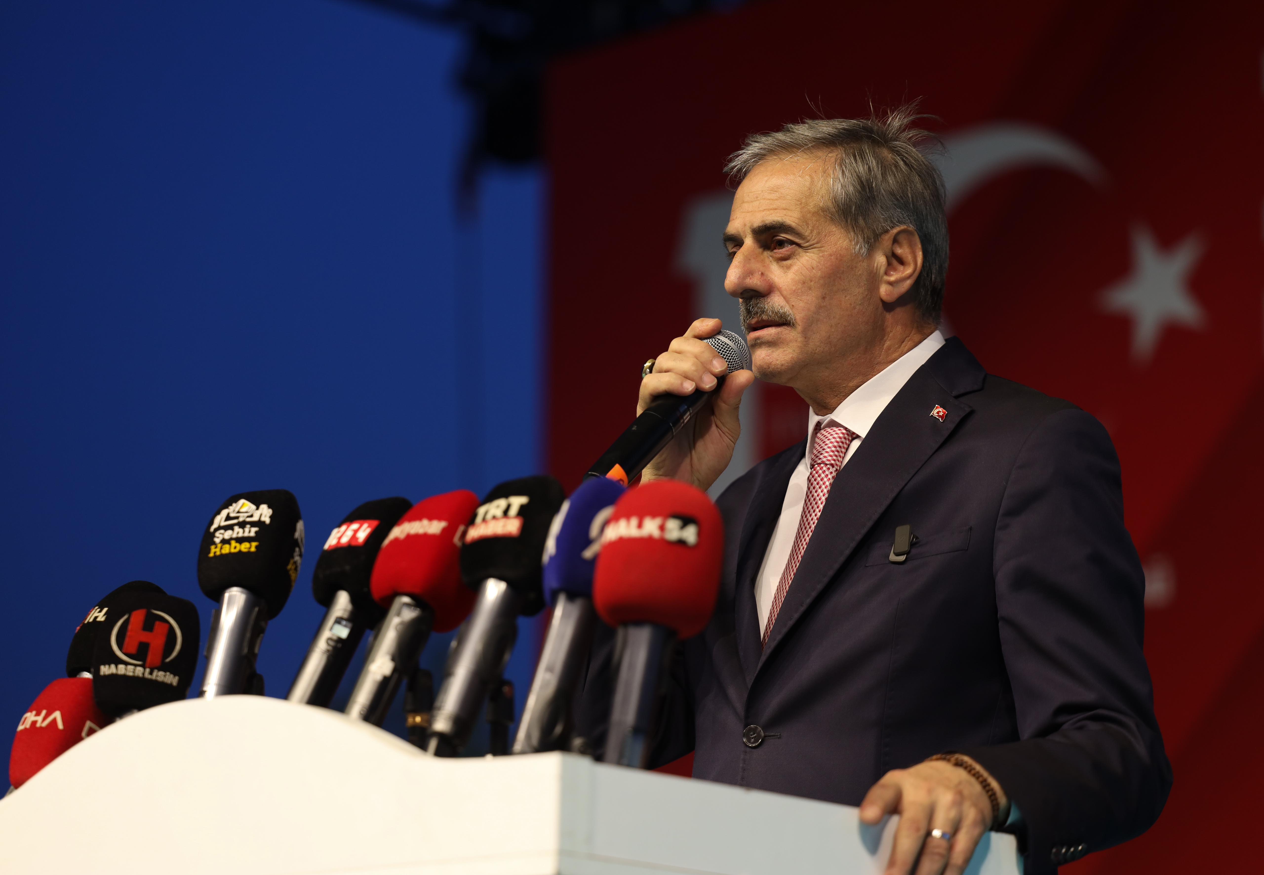 “O gece dünya, inananların vatan uğruna neler yapabileceğini izledi”