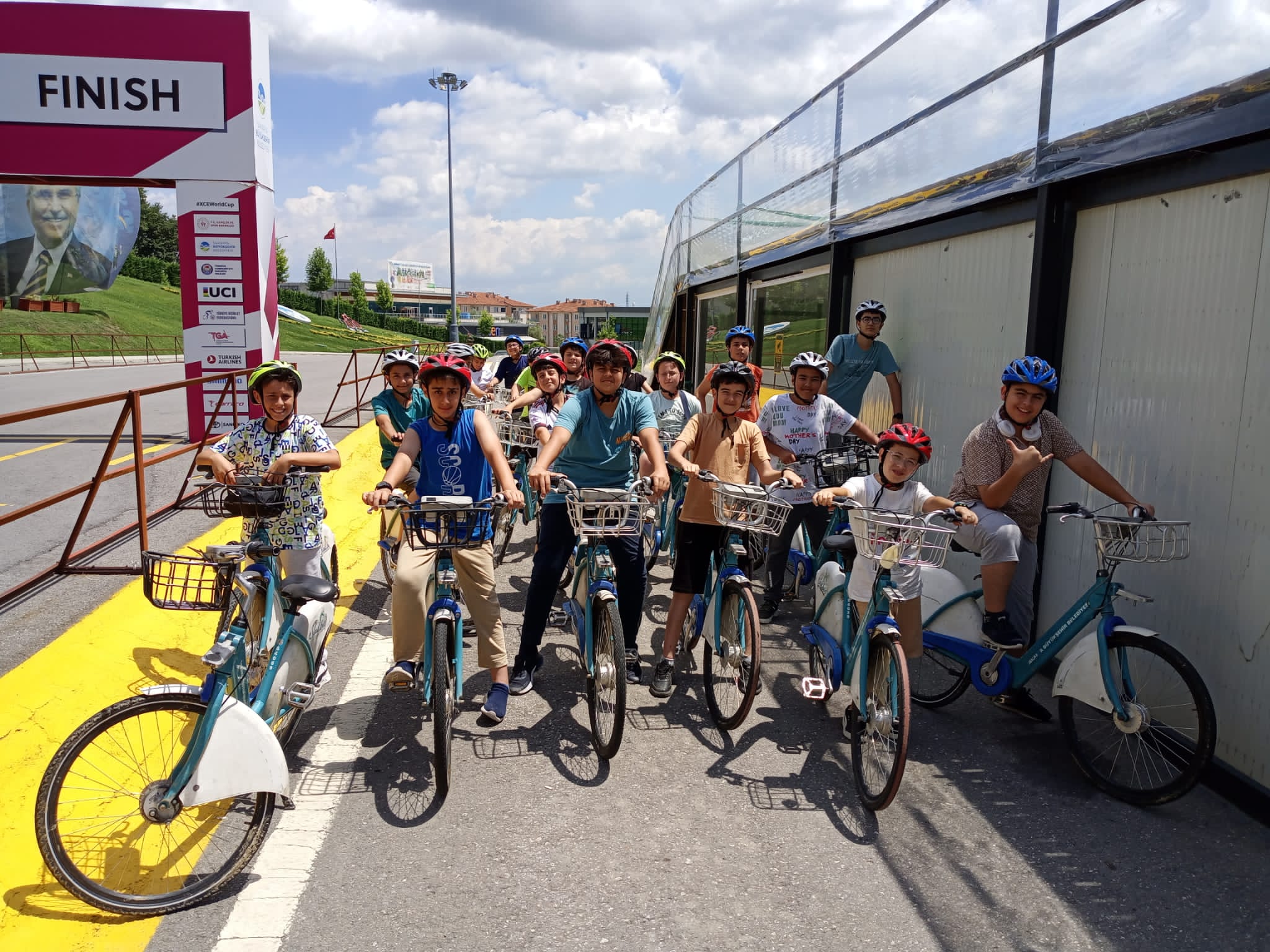 750 minik bisiklet sürücüsüne güvenli sürüş eğitimi