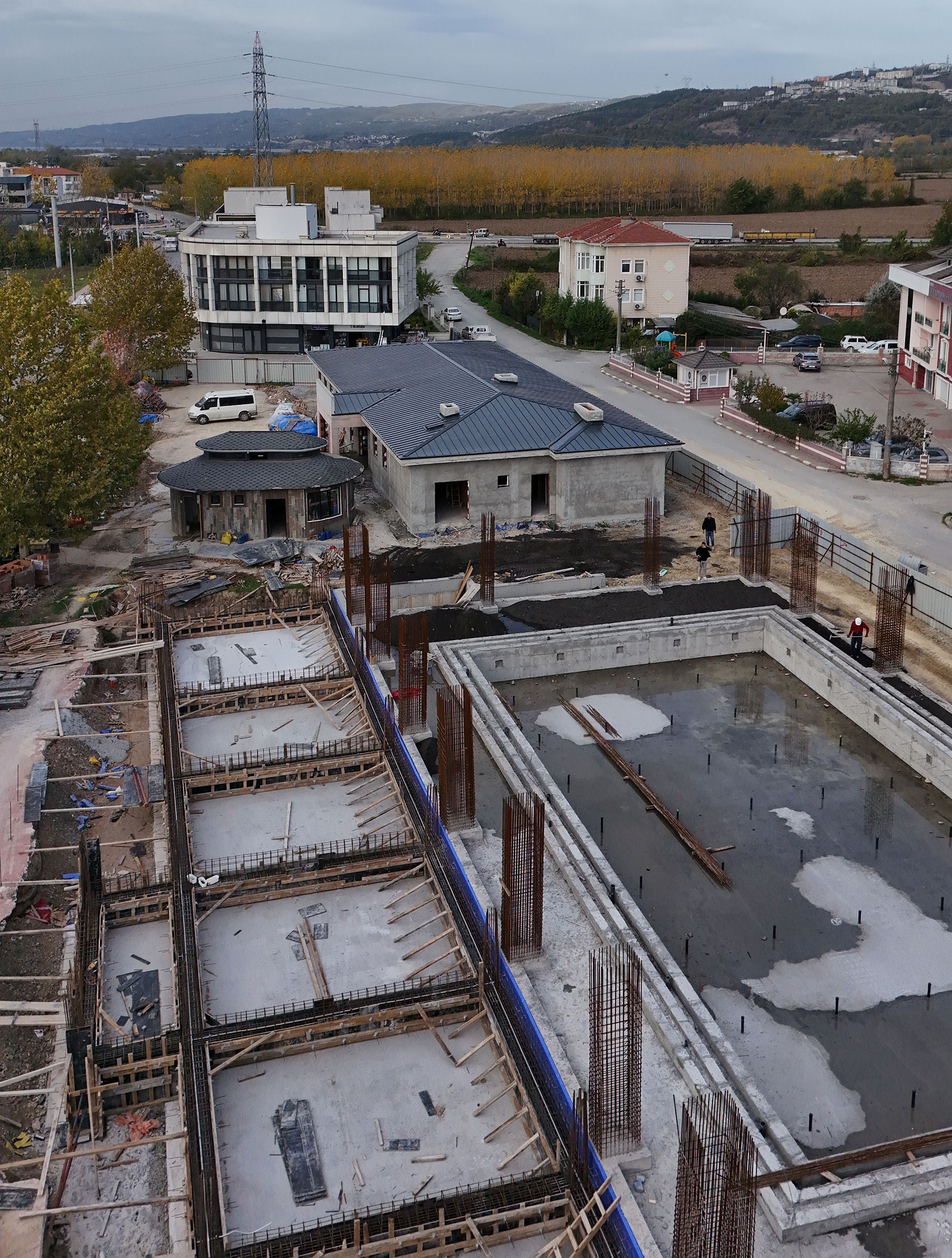 Arifiye yüzme havuzu ve gençlik merkezine kavuşuyor: Binlerce gencin sabırsızlıkla beklediği projede son durum