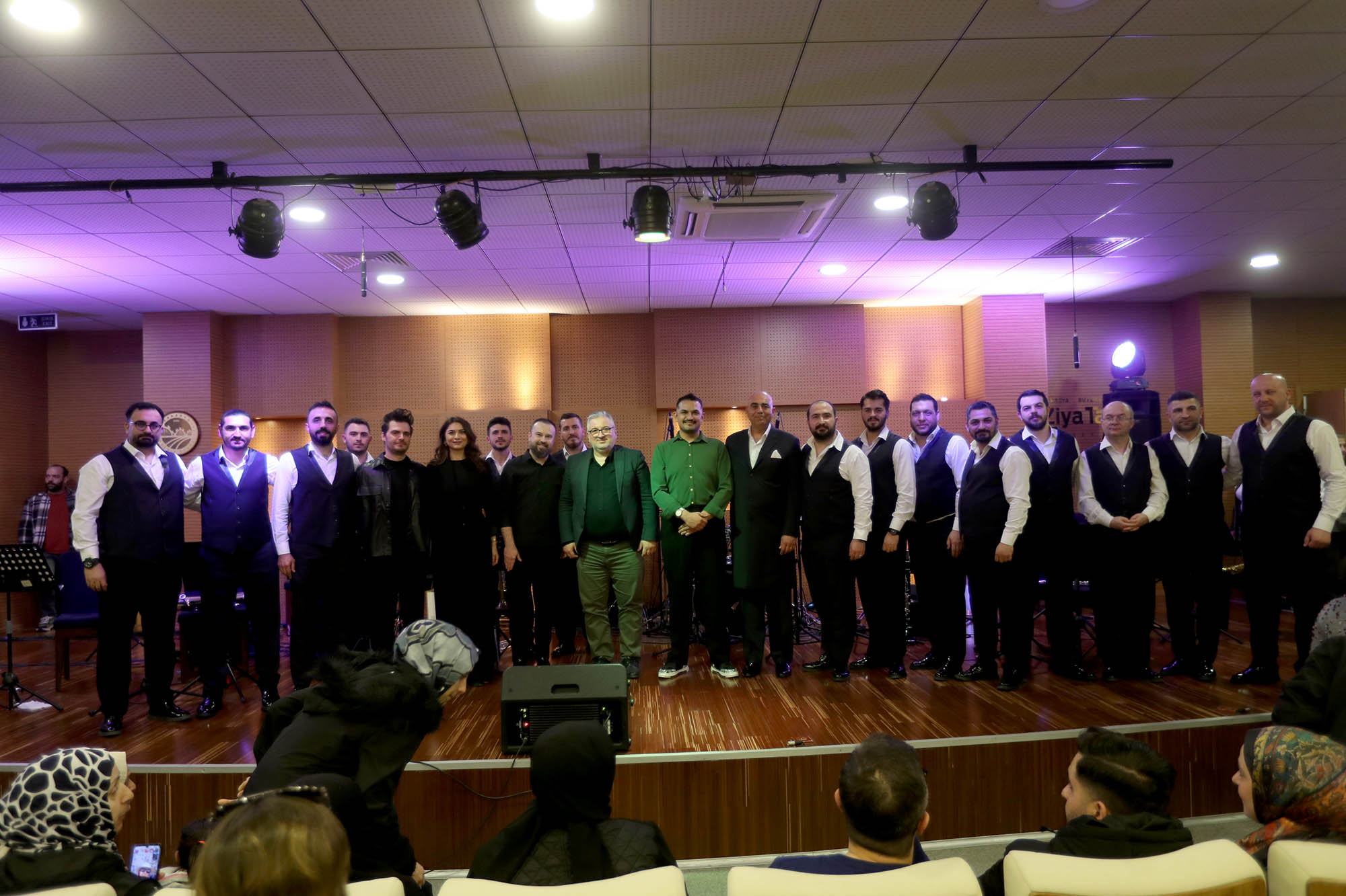 Kent Orkestrası’ndan Nostaljik Pop Rüzgârı 