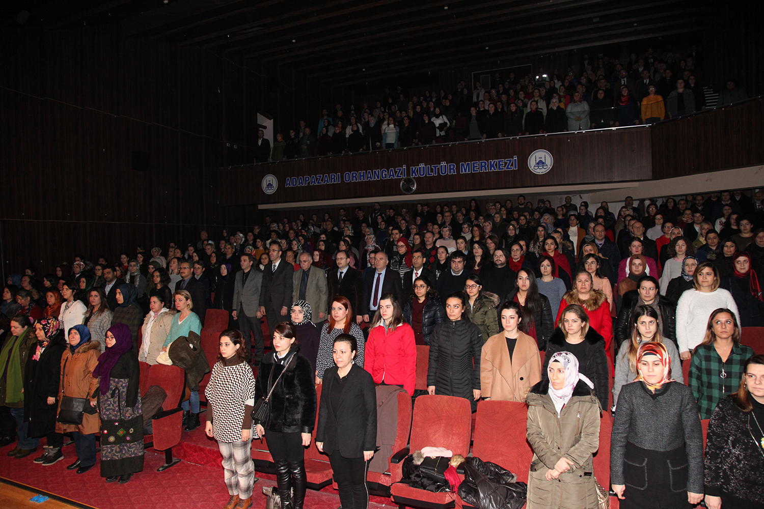 “İletişim kurmayı kendi içimizde öğrenmeliyiz”