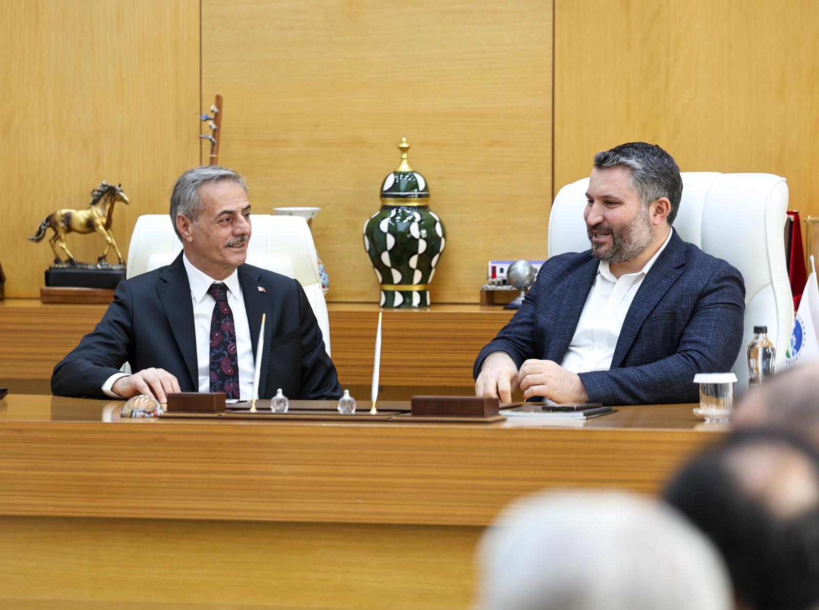 “Şehrimizin sanayi altyapısını modern bir yapıya kavuşturuyoruz”