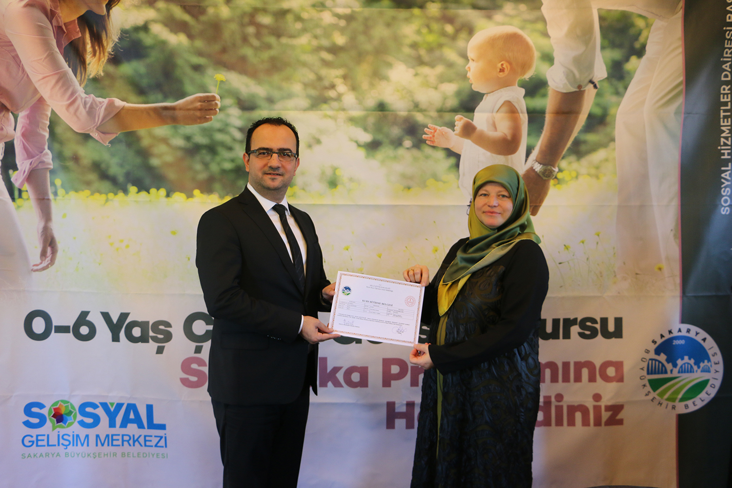 Çocuk Gelişimi Kurslarında sertifika heyecanı