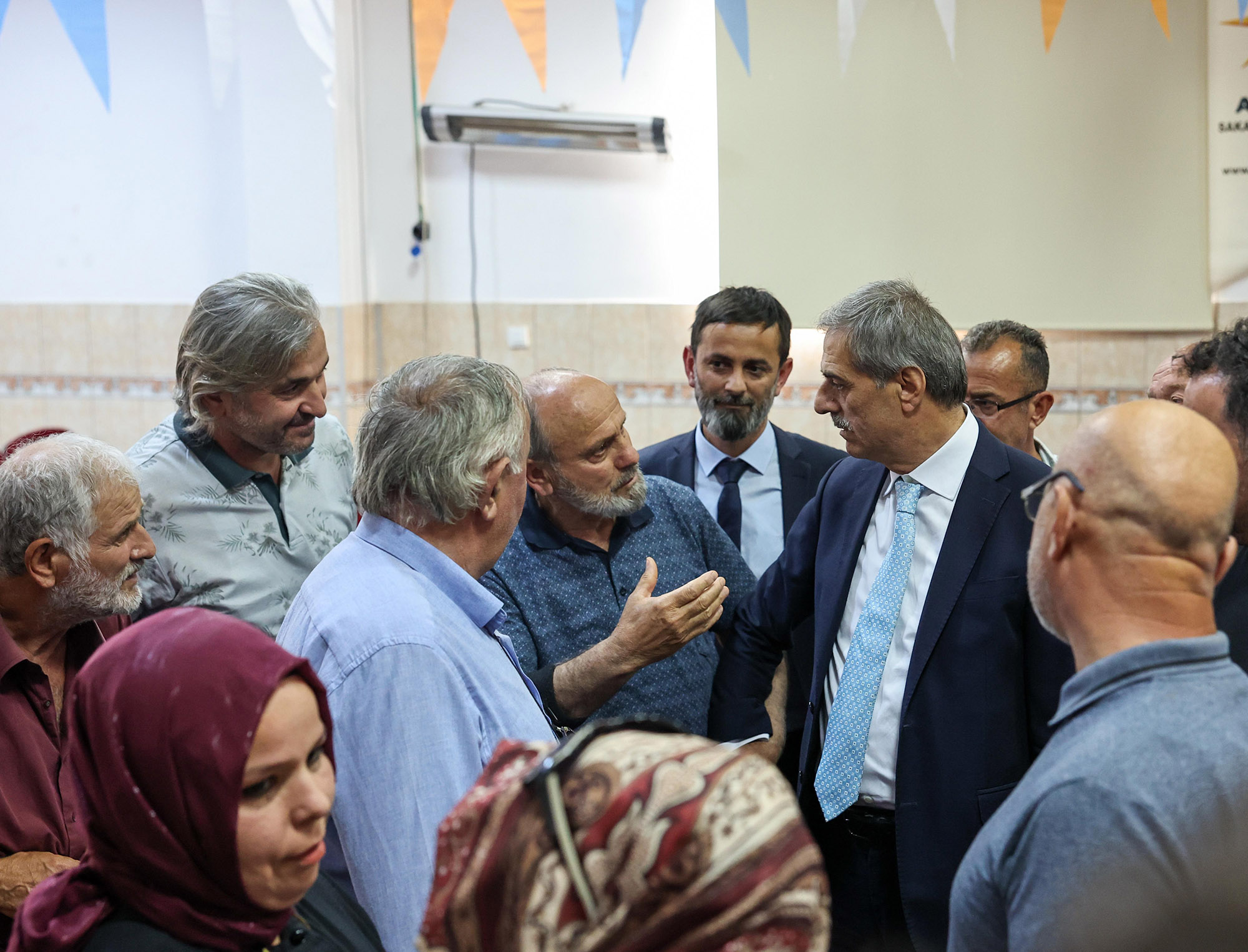 Karapürçek’te yatırım ve hizmet seferberliğimiz devam edecek: SGM, Millet Bahçesi, Futbol Sahası ve Ön Çökeltim Sistemi…