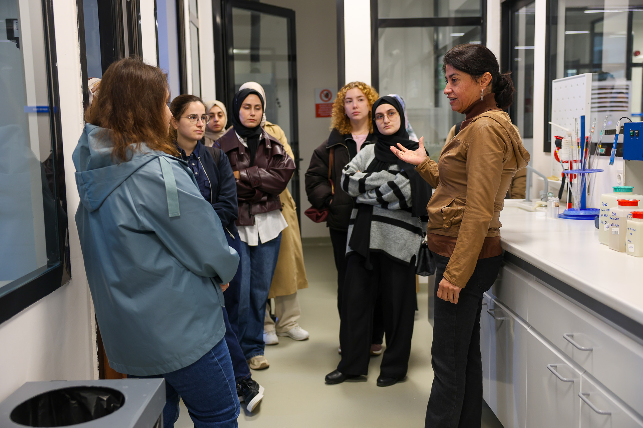 Yılda 8 bin numune, 188 bin parametreyi inceliyorlar: Geleceğin hekimleri suyun yolculuğunu izledi…