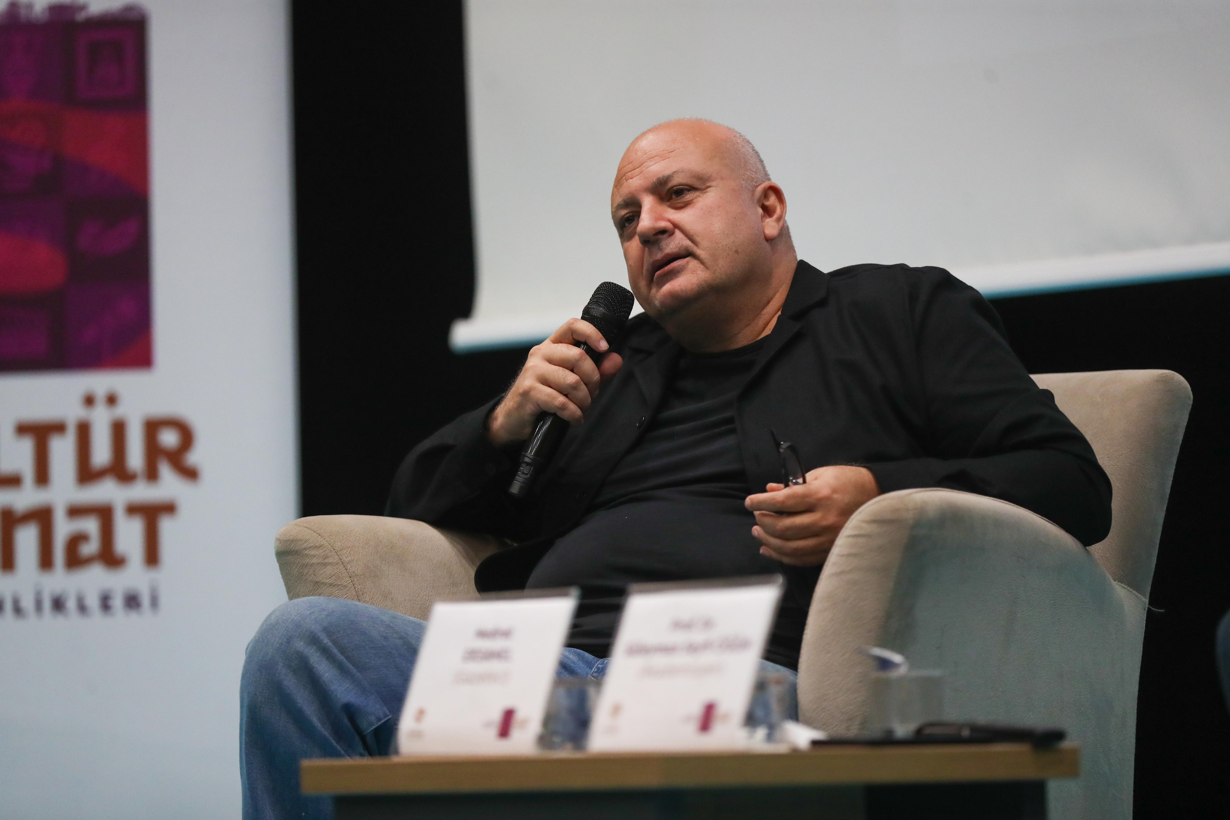 Gazeteci Ersanel ve Prof. Dr. Öğün SGM’de Türkiye’nin dış politikada gösterdiği güçlü duruşu anlattı