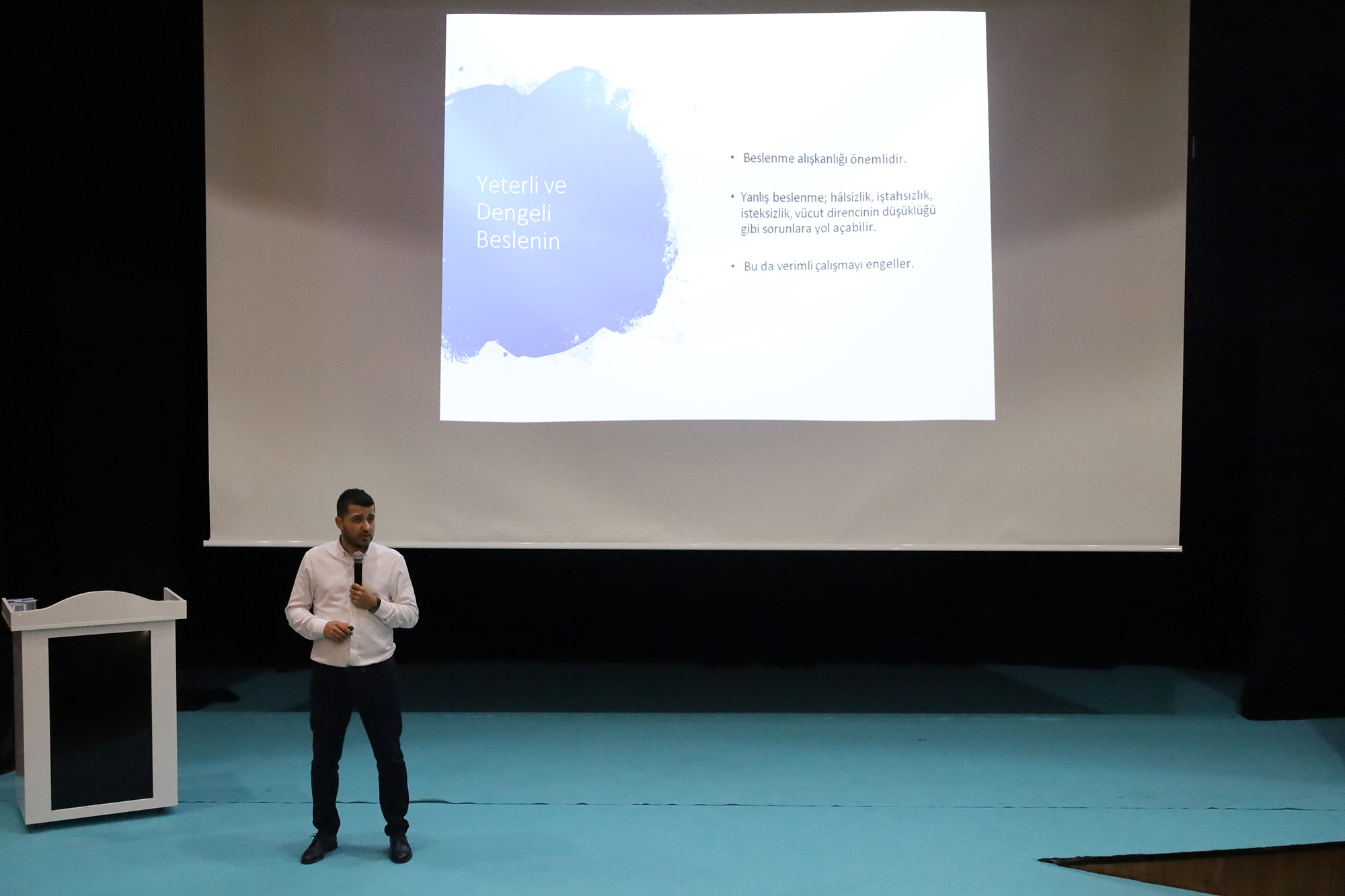 KPSS adaylarına son motivasyon Büyükşehir’den “Başarının yolu her an kendine inanmaktan geçiyor”