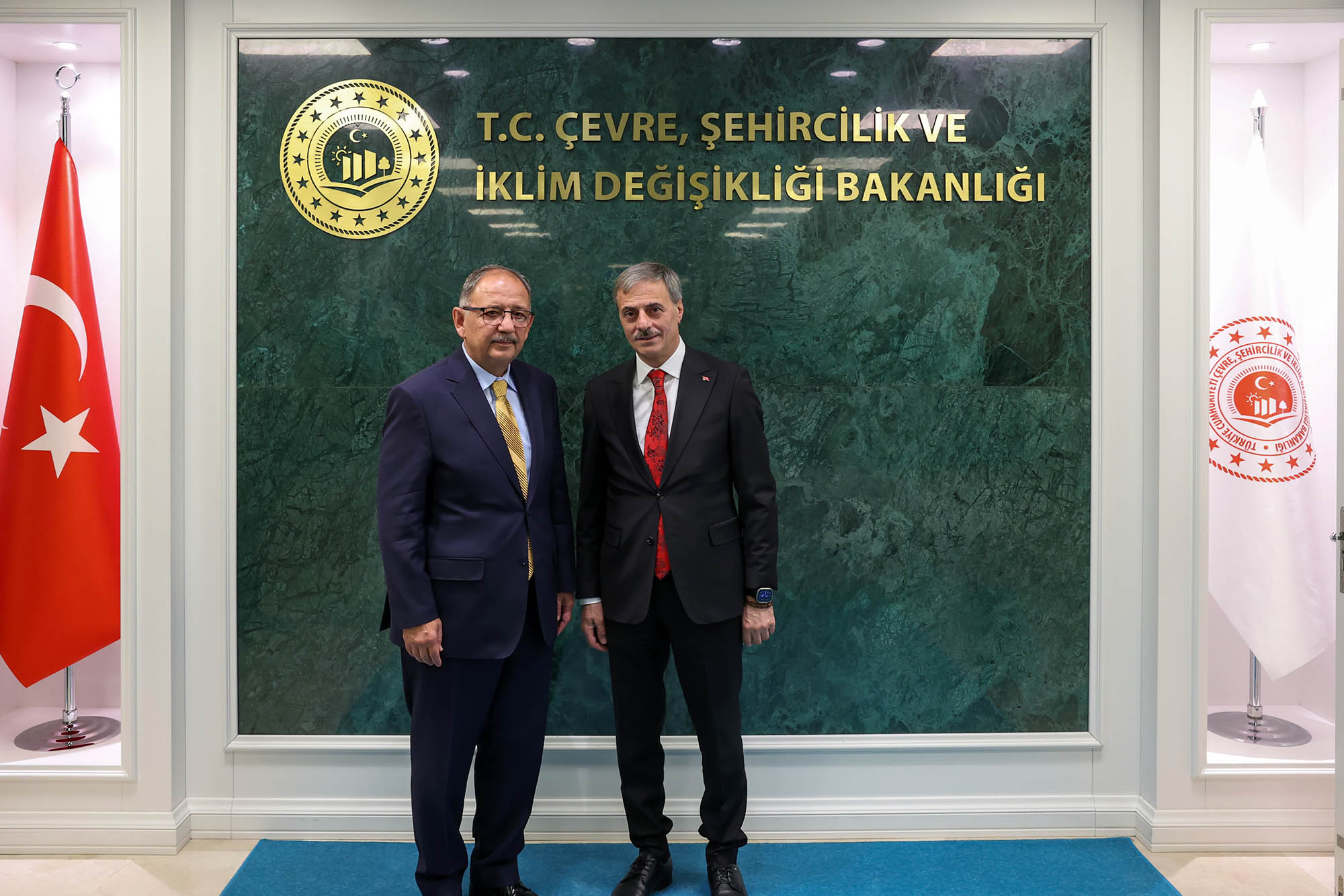 Alemdar ve Sakarya heyeti Bakan Özhaseki ile Sakarya’yı konuştu: “Şehri geleceğe sağlam adımlarla hazırlayacağız”