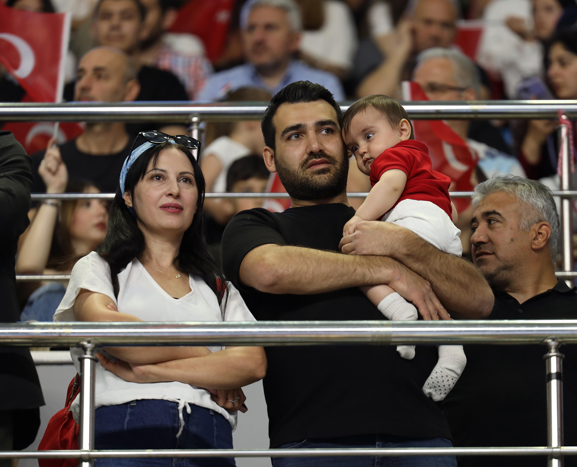 “Tüm imkânlarımızı gençlerimiz için seferber etmeye devam edeceğiz”