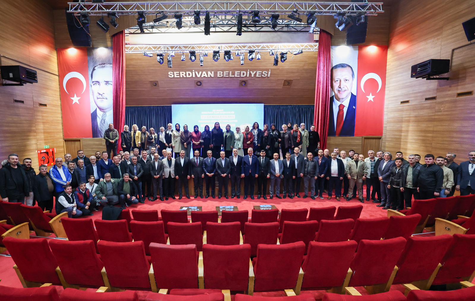 Yusuf Alemdar’dan Serdivan’da tarihi eşik olacak ‘Raylı Sistem’ açıklaması: “İlçeye yepyeni bir ulaşım aksı geliyor”