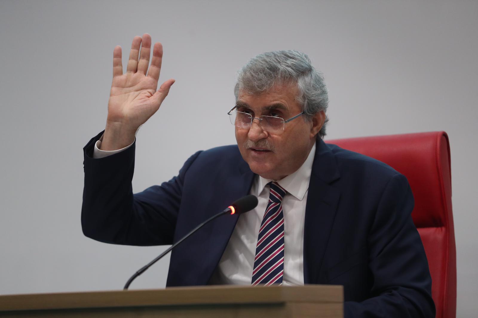 Büyükşehir Meclisi olağanüstü toplandı