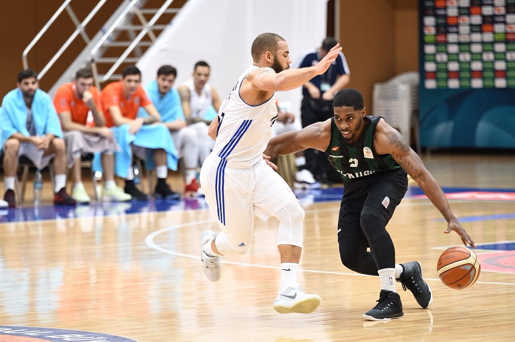 İstanbul’da galibiyet Büyükşehir Basket’in