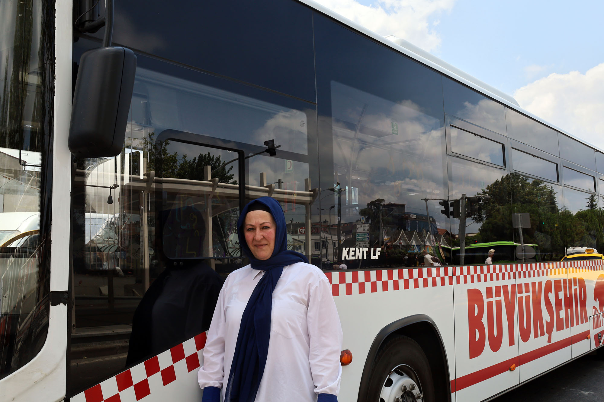 Toplu taşımaya kadın eli: Zorlu eğitimden sonra kontağı çevirip ‘Biz de varız’ dediler…